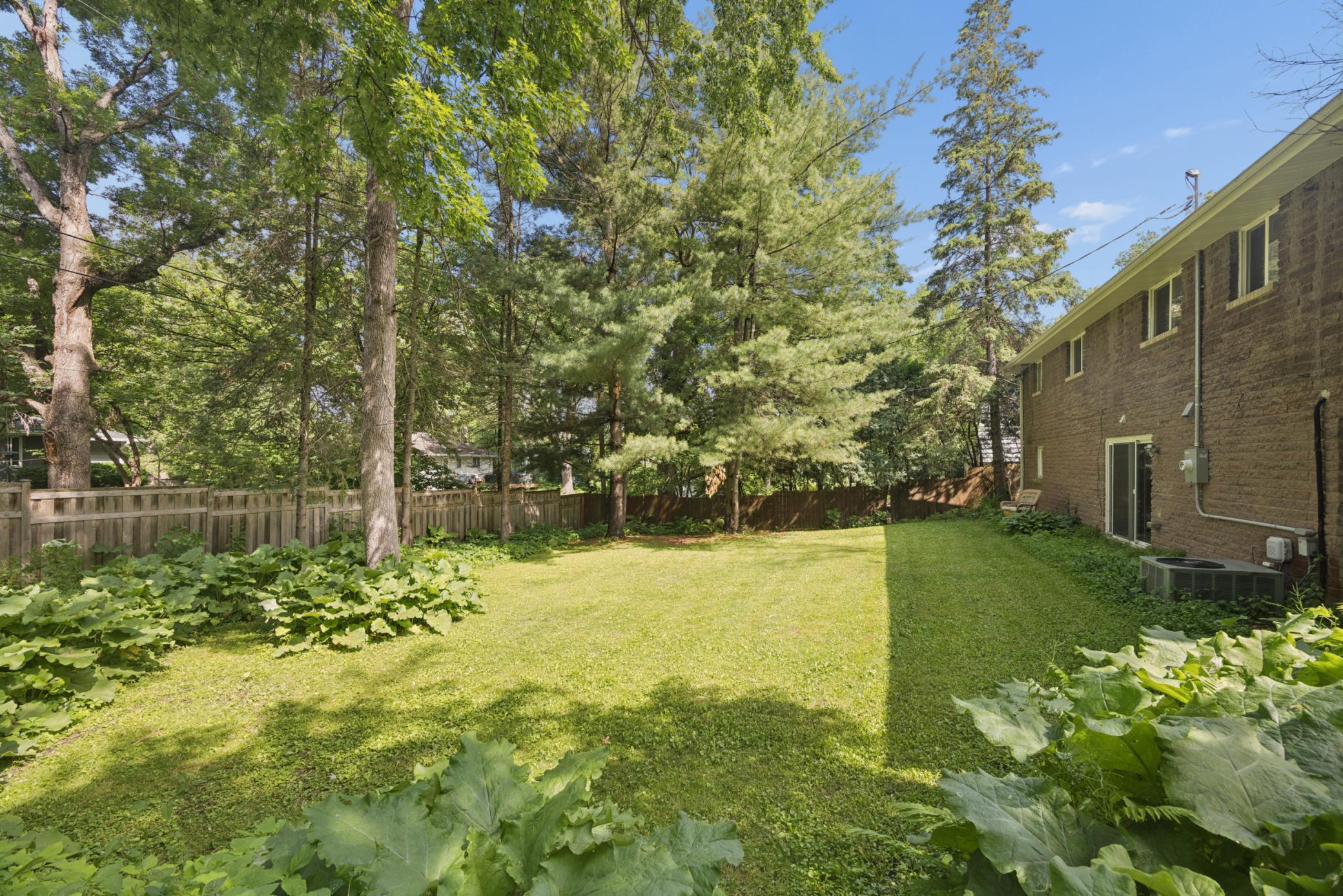 View of Residential at 1425 Orkla Drive, Golden Valley MN 55427, Golden Valley (33 of 36) - Mike Wilen | Minnesota Team Real Estate