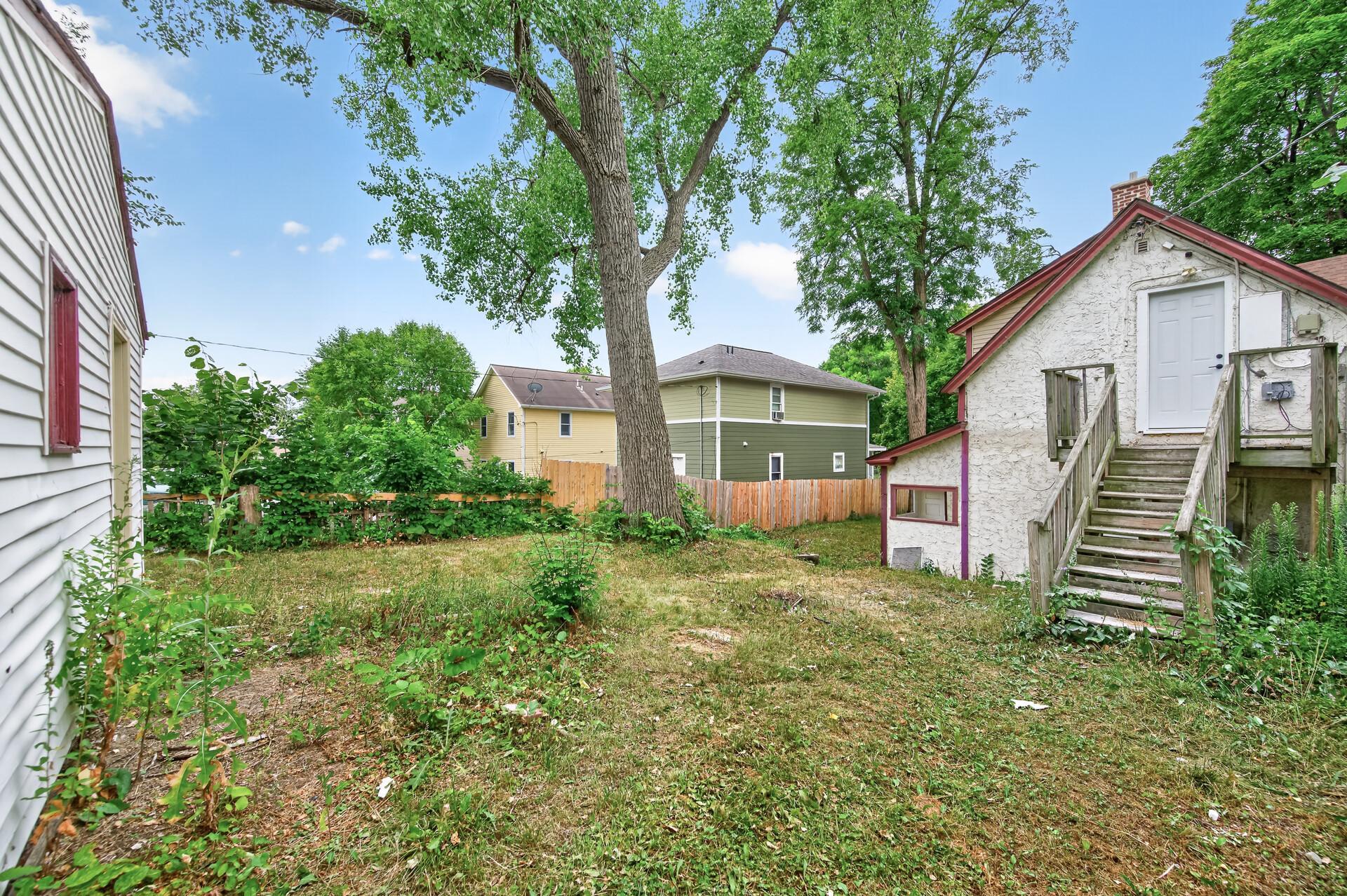 View of Residential Income at 2218 Irving Avenue, Minneapolis MN 55411, Minneapolis (26 of 38) - Mike Wilen | Minnesota Team Real Estate