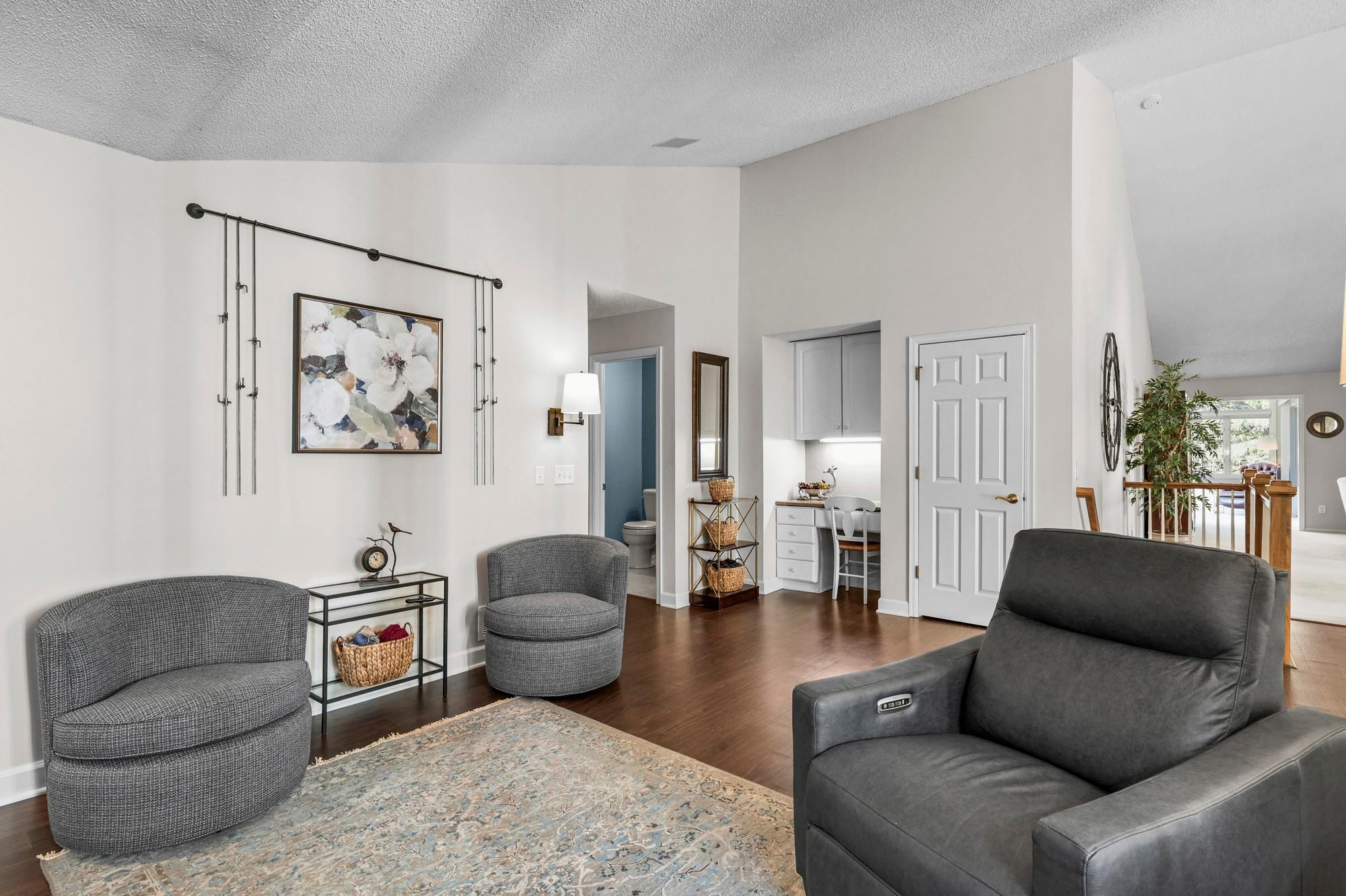 View of Residential at 11148 Wyoming Road, Bloomington MN 55438, Bloomington (9 of 56) - Mike Wilen | Minnesota Team Real Estate