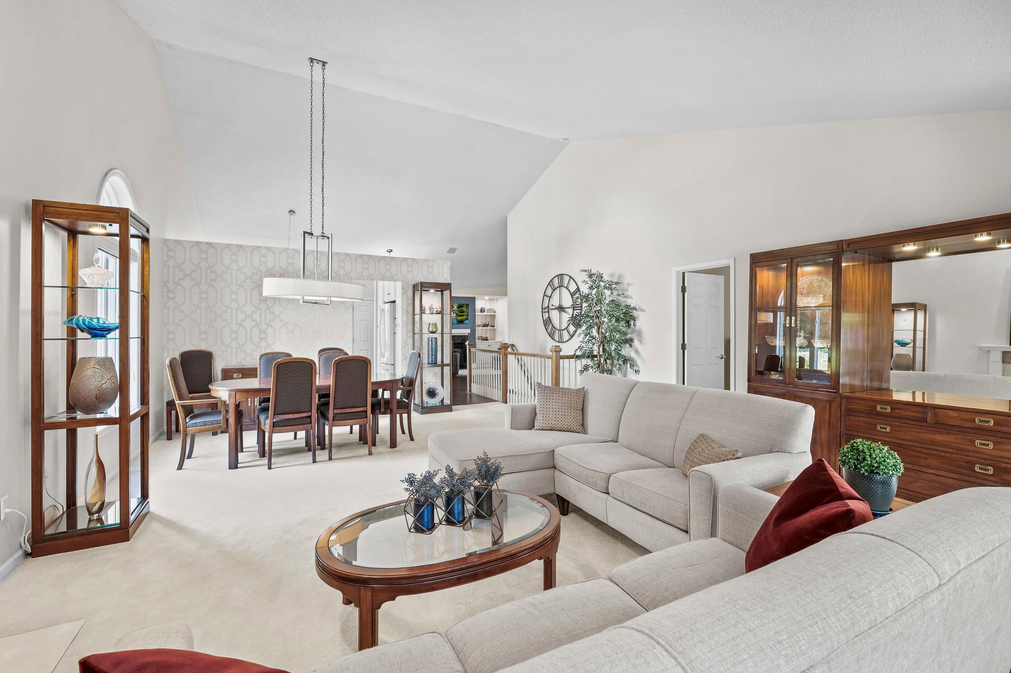 View of Residential at 11148 Wyoming Road, Bloomington MN 55438, Bloomington (14 of 56) - Mike Wilen | Minnesota Team Real Estate