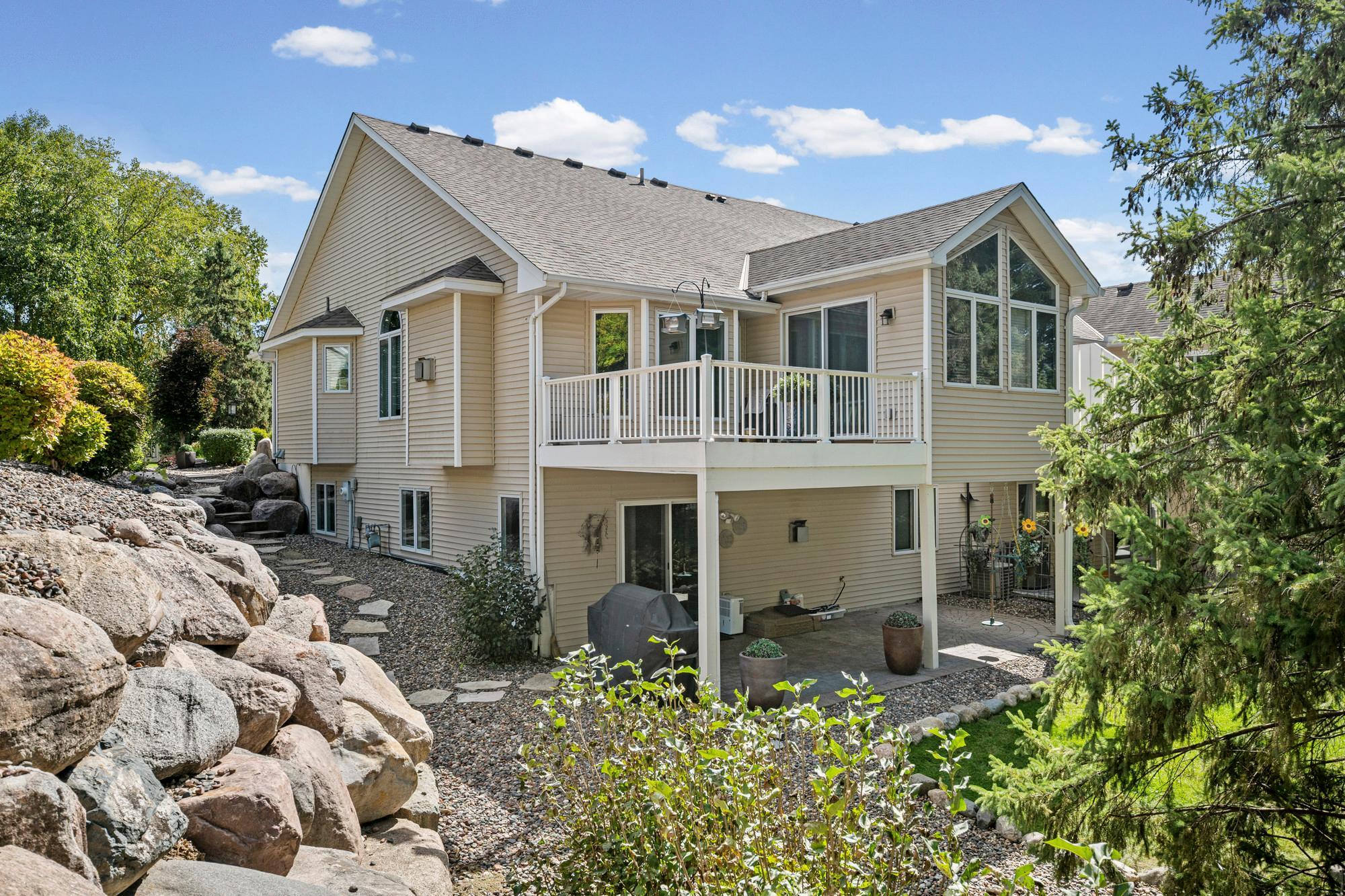 View of Residential at 11148 Wyoming Road, Bloomington MN 55438, Bloomington (53 of 56) - Mike Wilen | Minnesota Team Real Estate
