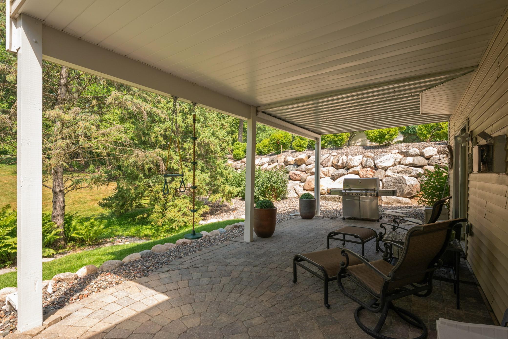 View of Residential at 11148 Wyoming Road, Bloomington MN 55438, Bloomington (48 of 56) - Mike Wilen | Minnesota Team Real Estate