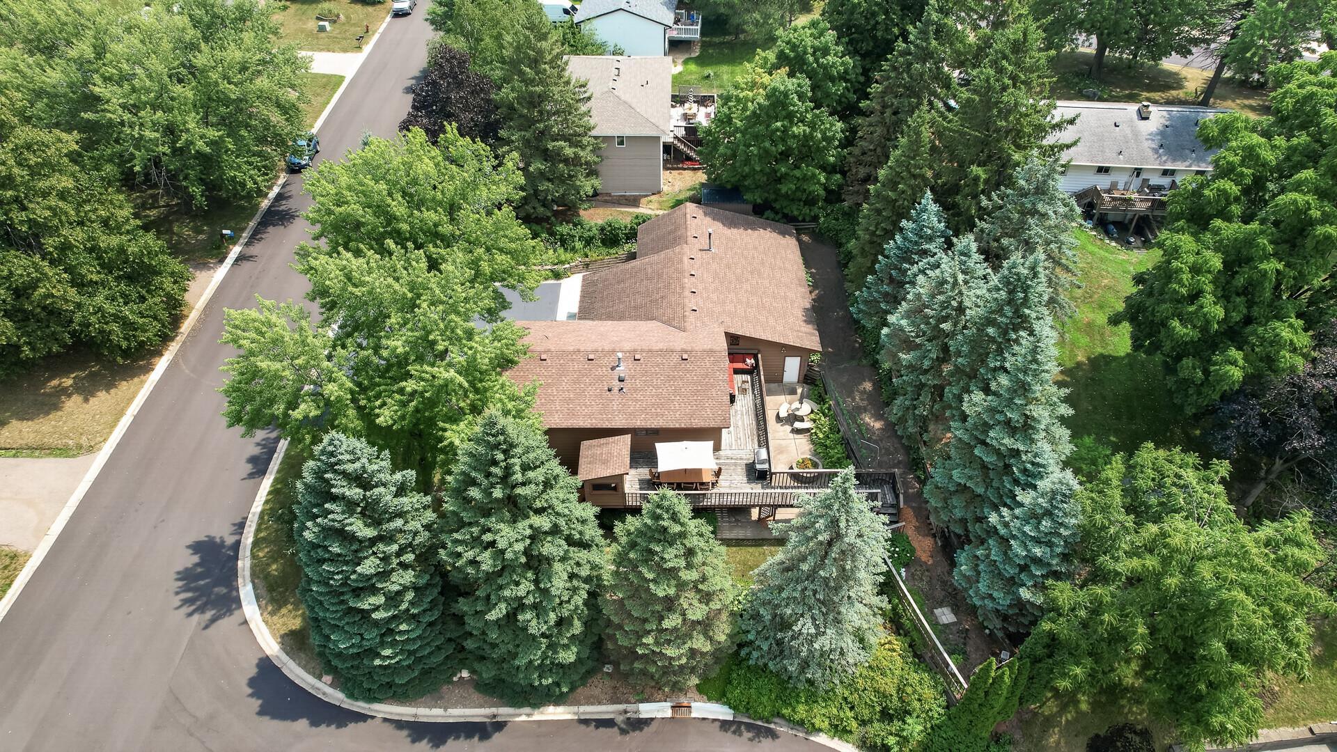 View of Residential at 1838 Kathryn Circle, Eagan MN 55122, Eagan (45 of 60) - Mike Wilen | Minnesota Team Real Estate