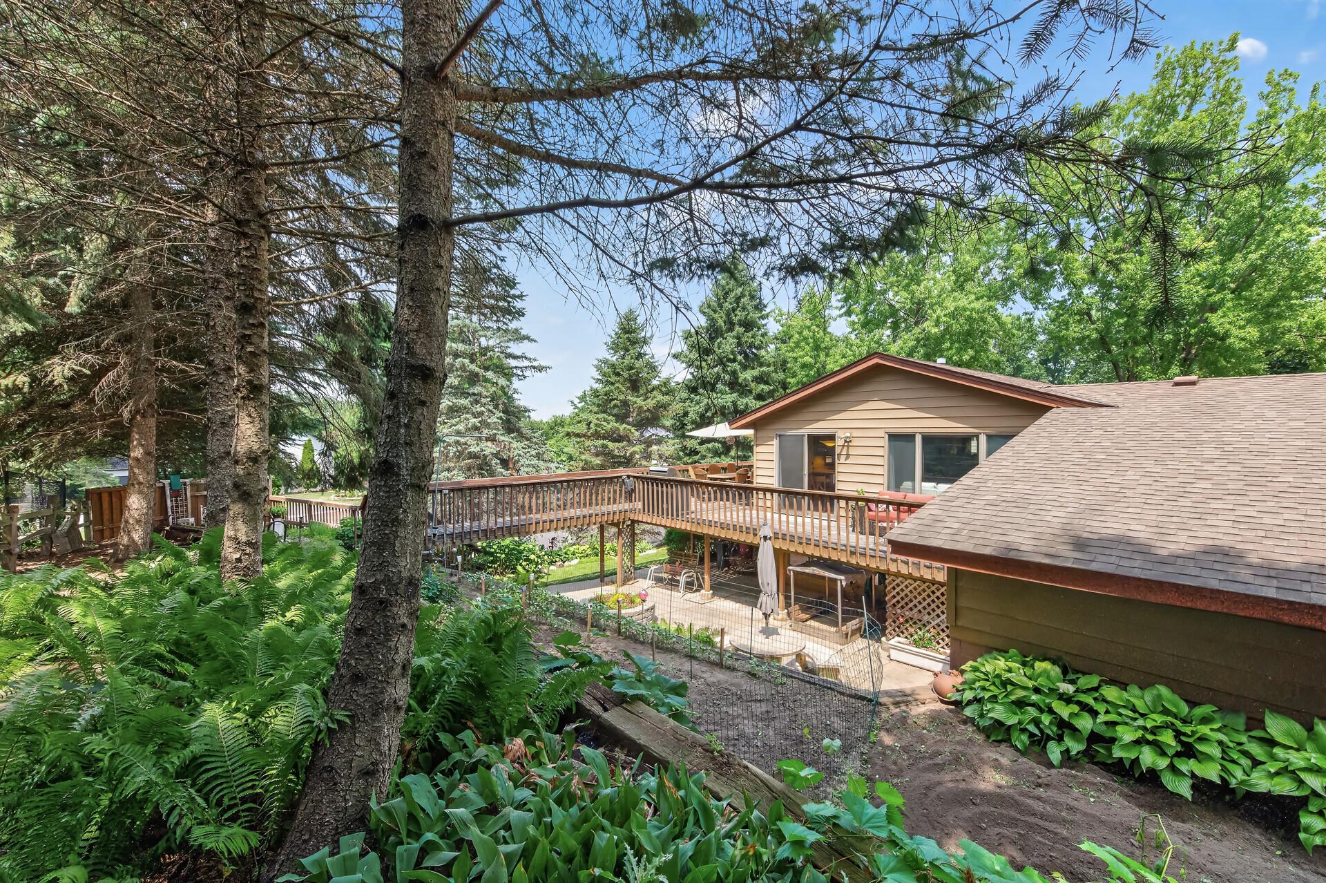 View of Residential at 1838 Kathryn Circle, Eagan MN 55122, Eagan (51 of 60) - Mike Wilen | Minnesota Team Real Estate