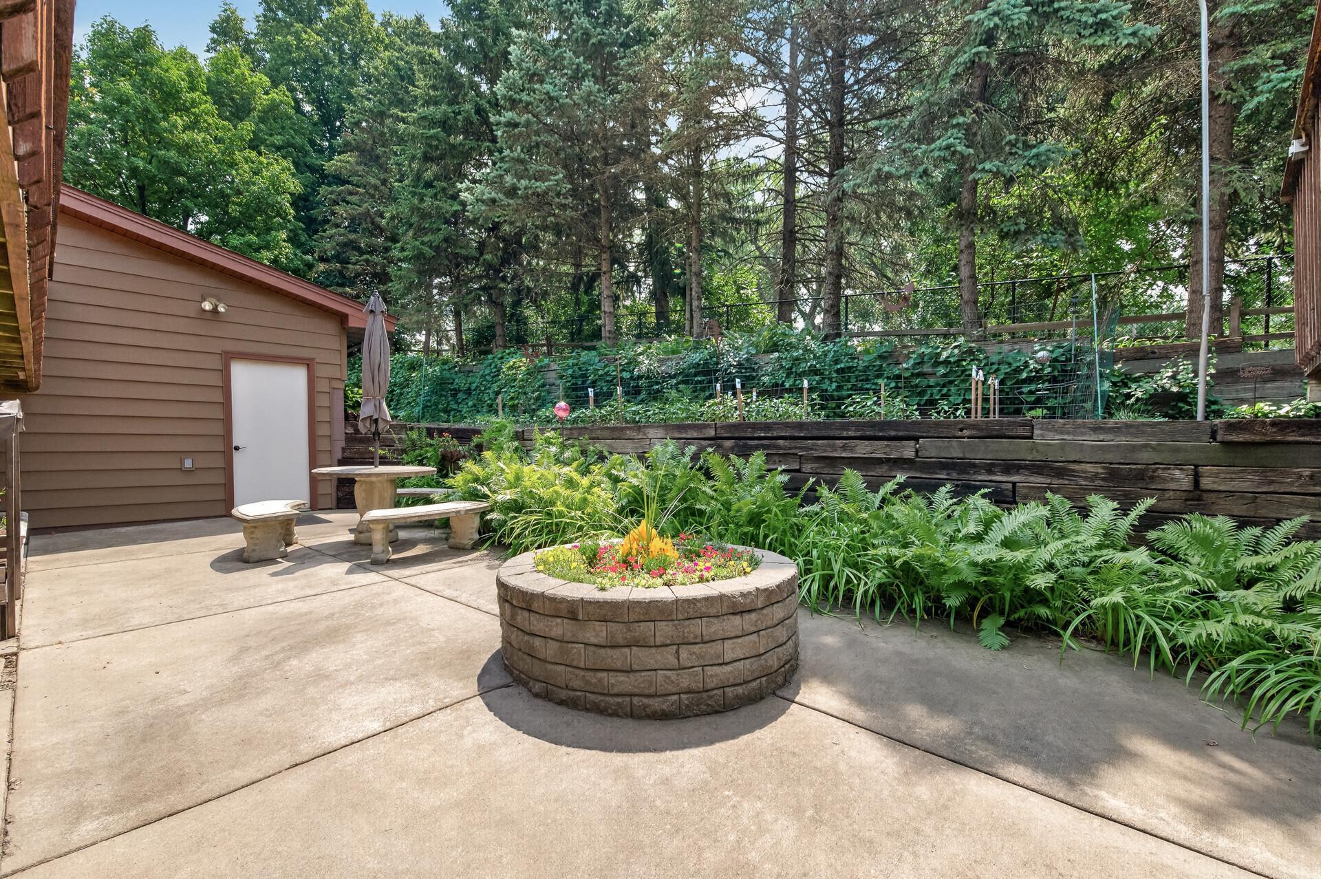 View of Residential at 1838 Kathryn Circle, Eagan MN 55122, Eagan (43 of 60) - Mike Wilen | Minnesota Team Real Estate