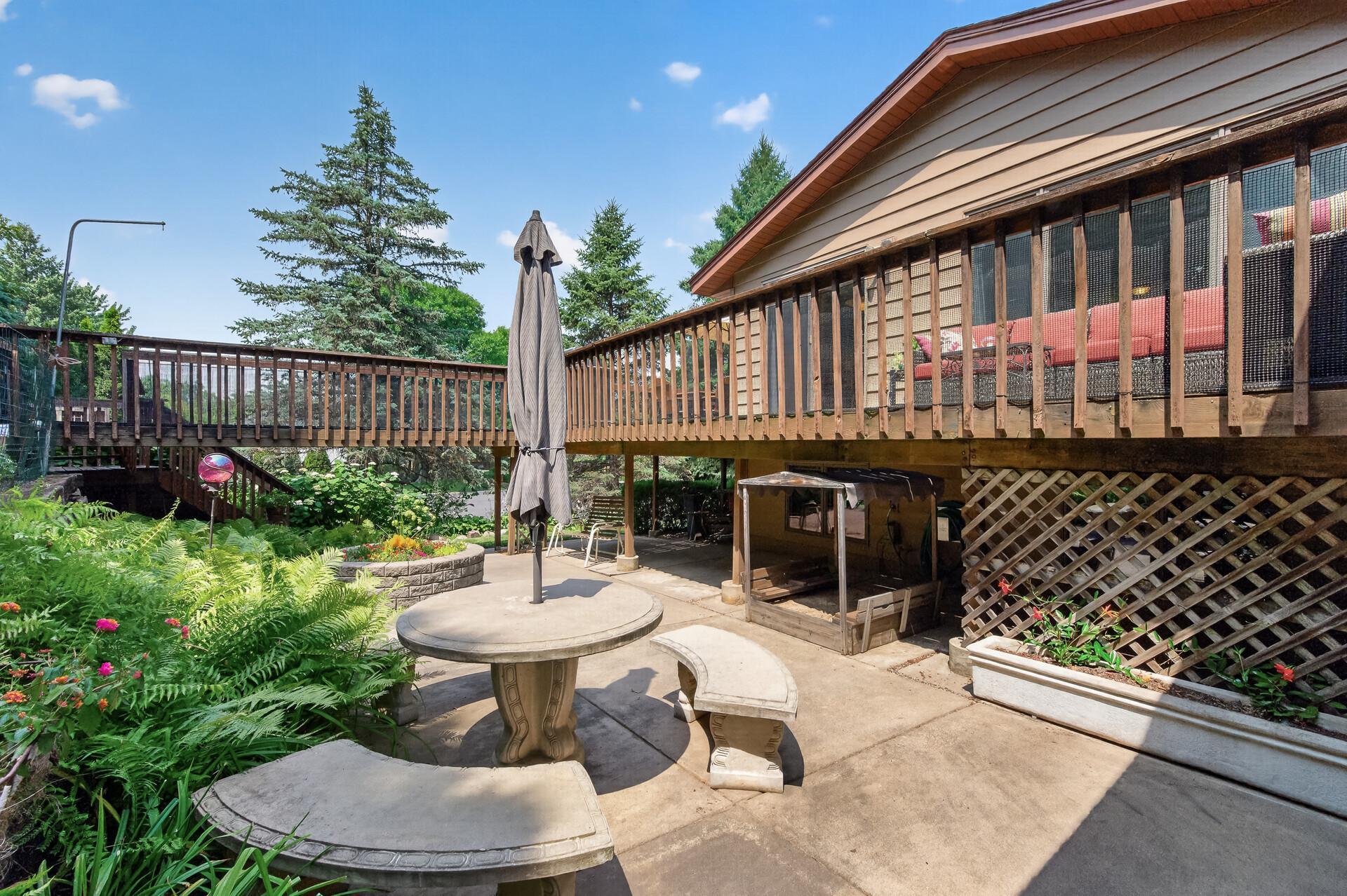 View of Residential at 1838 Kathryn Circle, Eagan MN 55122, Eagan (36 of 60) - Mike Wilen | Minnesota Team Real Estate