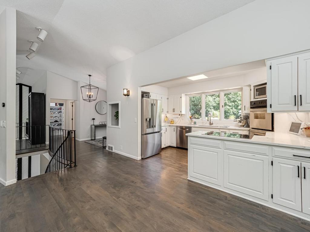 View of Residential at 335 Pineview Lane, Plymouth MN 55441, Plymouth (15 of 37) - Mike Wilen | Minnesota Team Real Estate