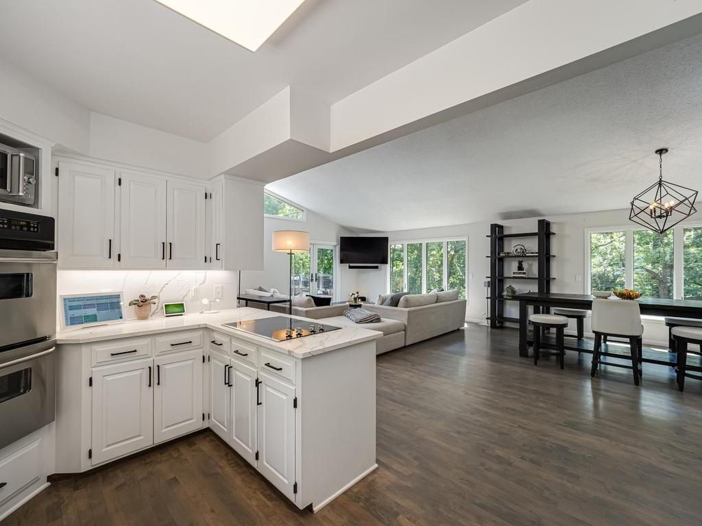 View of Residential at 335 Pineview Lane, Plymouth MN 55441, Plymouth (18 of 37) - Mike Wilen | Minnesota Team Real Estate