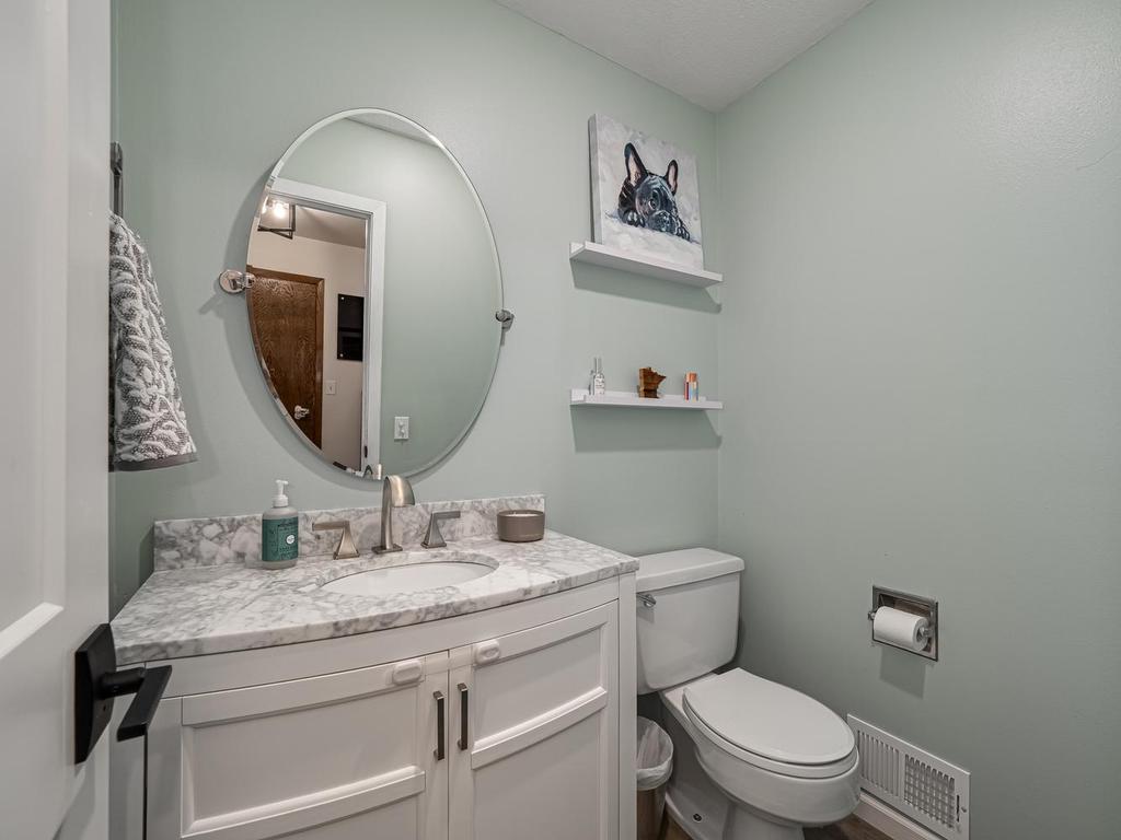 View of Residential at 335 Pineview Lane, Plymouth MN 55441, Plymouth (27 of 37) - Mike Wilen | Minnesota Team Real Estate