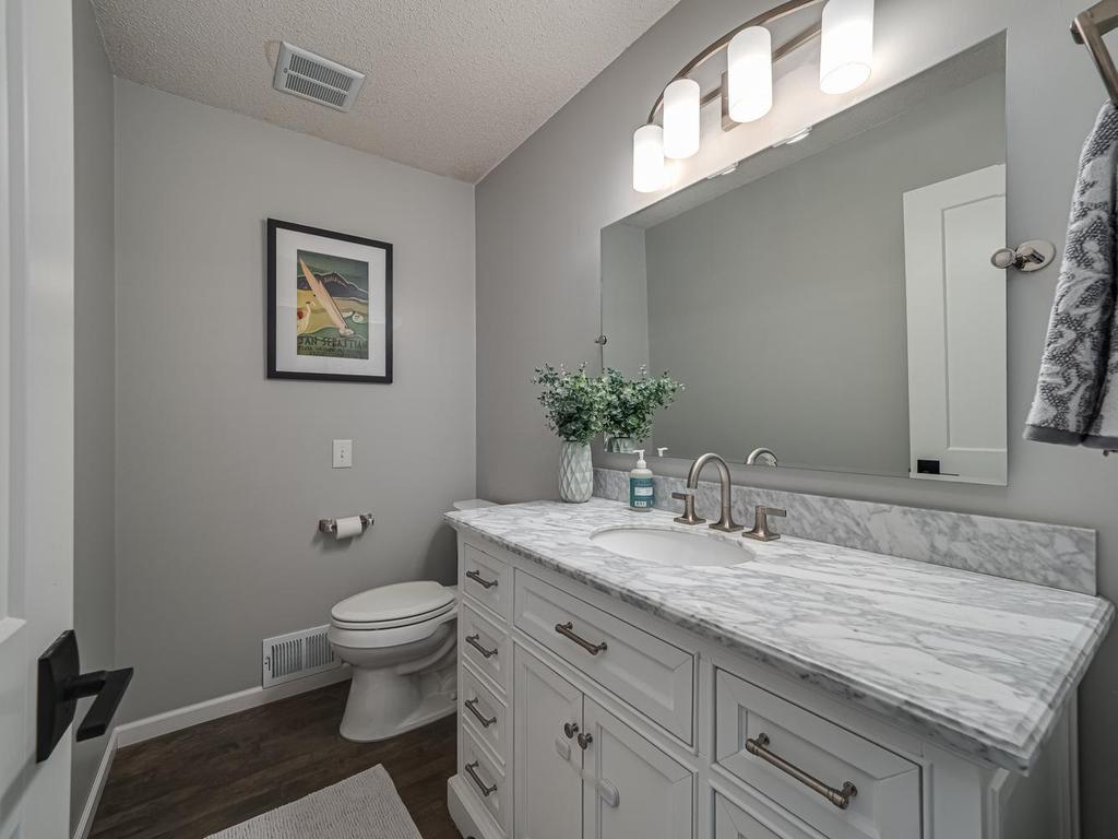 View of Residential at 335 Pineview Lane, Plymouth MN 55441, Plymouth (25 of 37) - Mike Wilen | Minnesota Team Real Estate