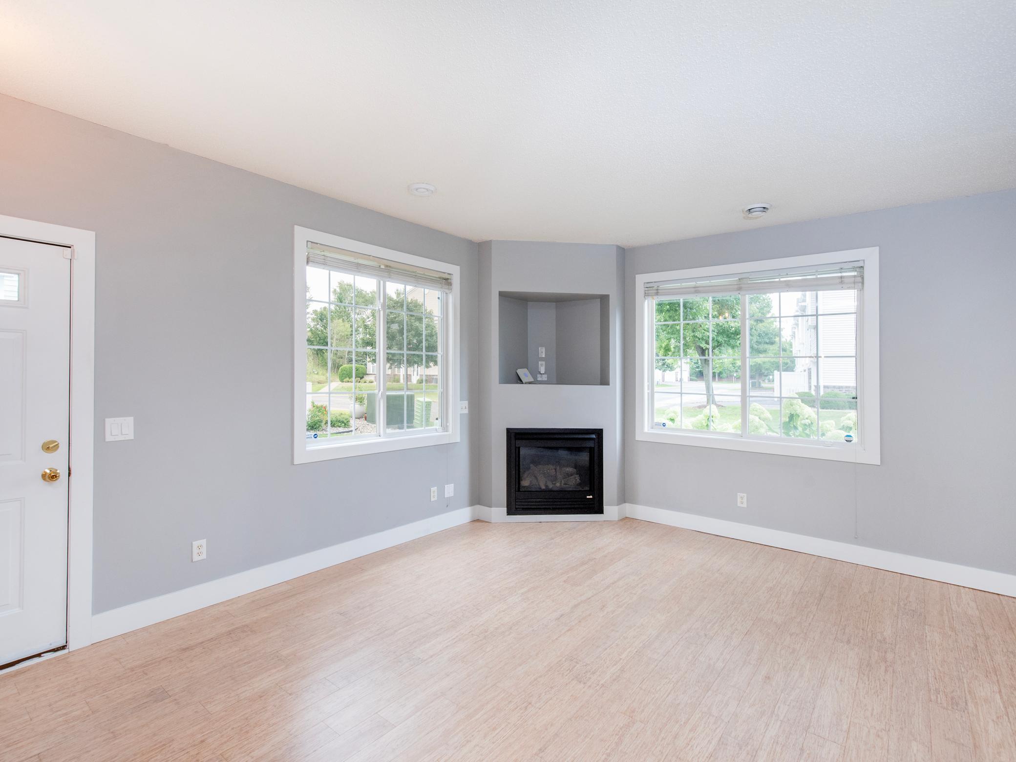 View of Residential at 11011 Oak Grove Circle #B, Woodbury MN 55129, Woodbury (12 of 39) - Mike Wilen | Minnesota Team Real Estate