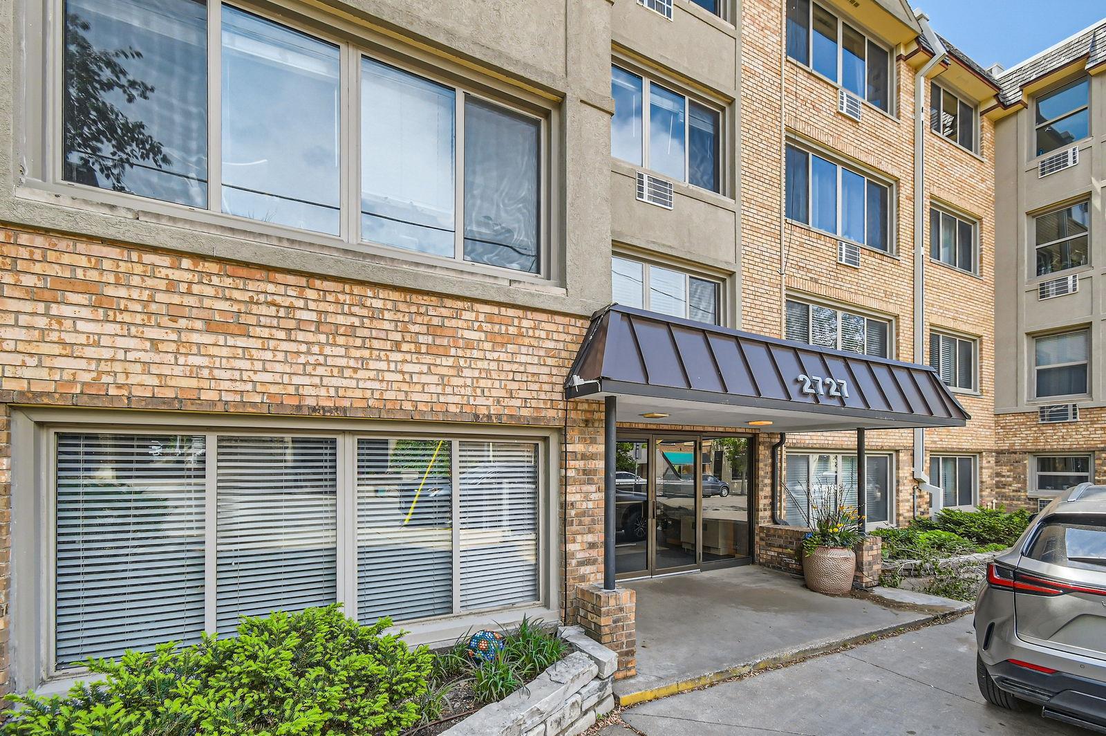 View of Residential at 2727 43rd Street #102, Minneapolis MN 55410, Minneapolis (2 of 18) - Mike Wilen | Minnesota Team Real Estate