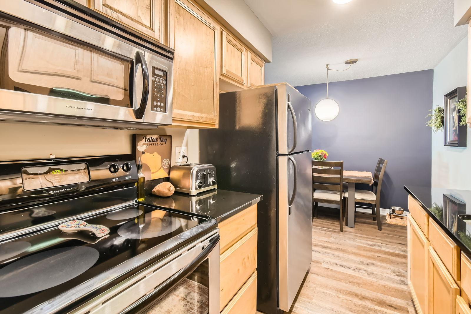 View of Residential at 2727 43rd Street #102, Minneapolis MN 55410, Minneapolis (5 of 18) - Mike Wilen | Minnesota Team Real Estate