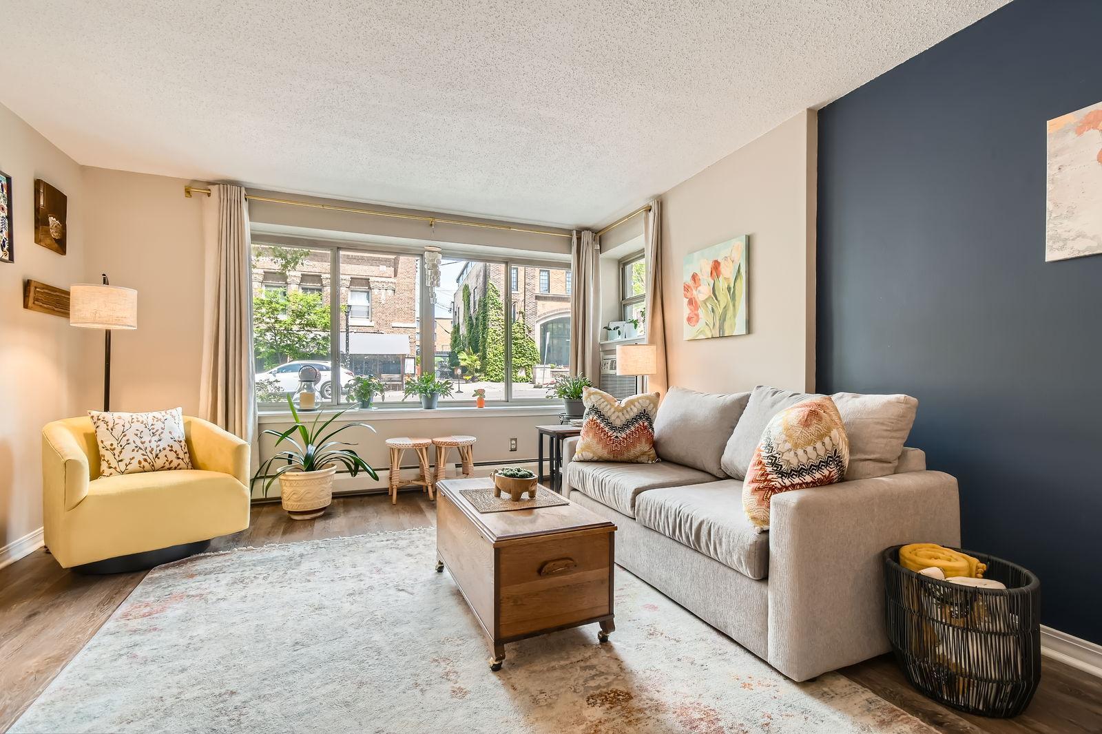 View of Residential at 2727 43rd Street #102, Minneapolis MN 55410, Minneapolis (9 of 18) - Mike Wilen | Minnesota Team Real Estate