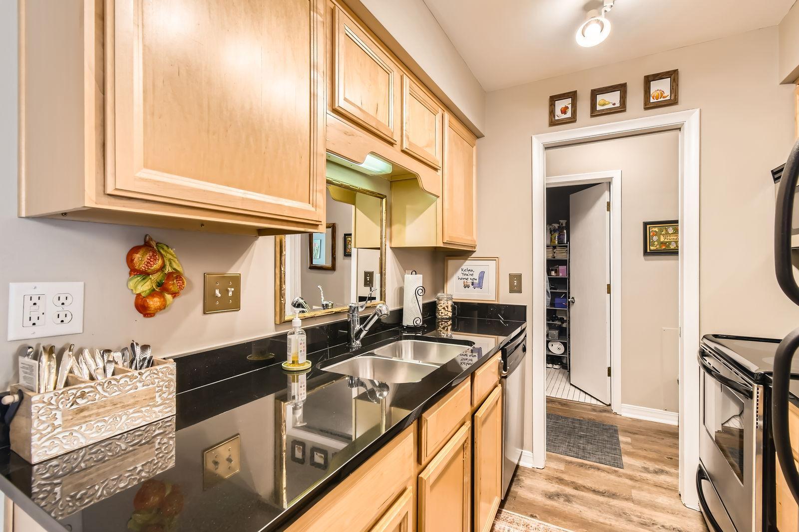 View of Residential at 2727 43rd Street #102, Minneapolis MN 55410, Minneapolis (11 of 18) - Mike Wilen | Minnesota Team Real Estate