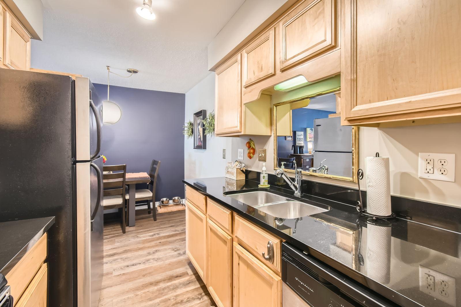 View of Residential at 2727 43rd Street #102, Minneapolis MN 55410, Minneapolis (12 of 18) - Mike Wilen | Minnesota Team Real Estate