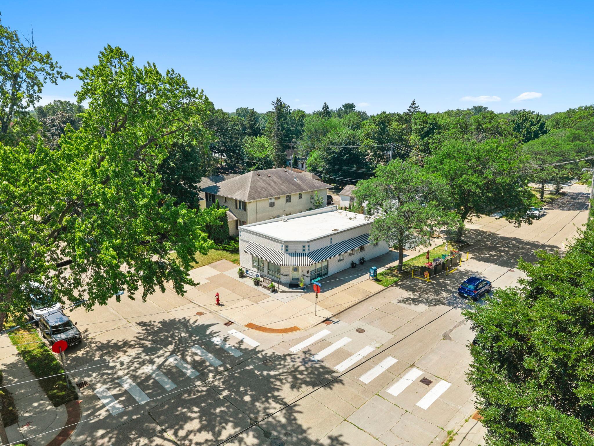 View of Residential at 4366 Thomas Avenue, Minneapolis MN 55412, Minneapolis (83 of 88) - Mike Wilen | Minnesota Team Real Estate