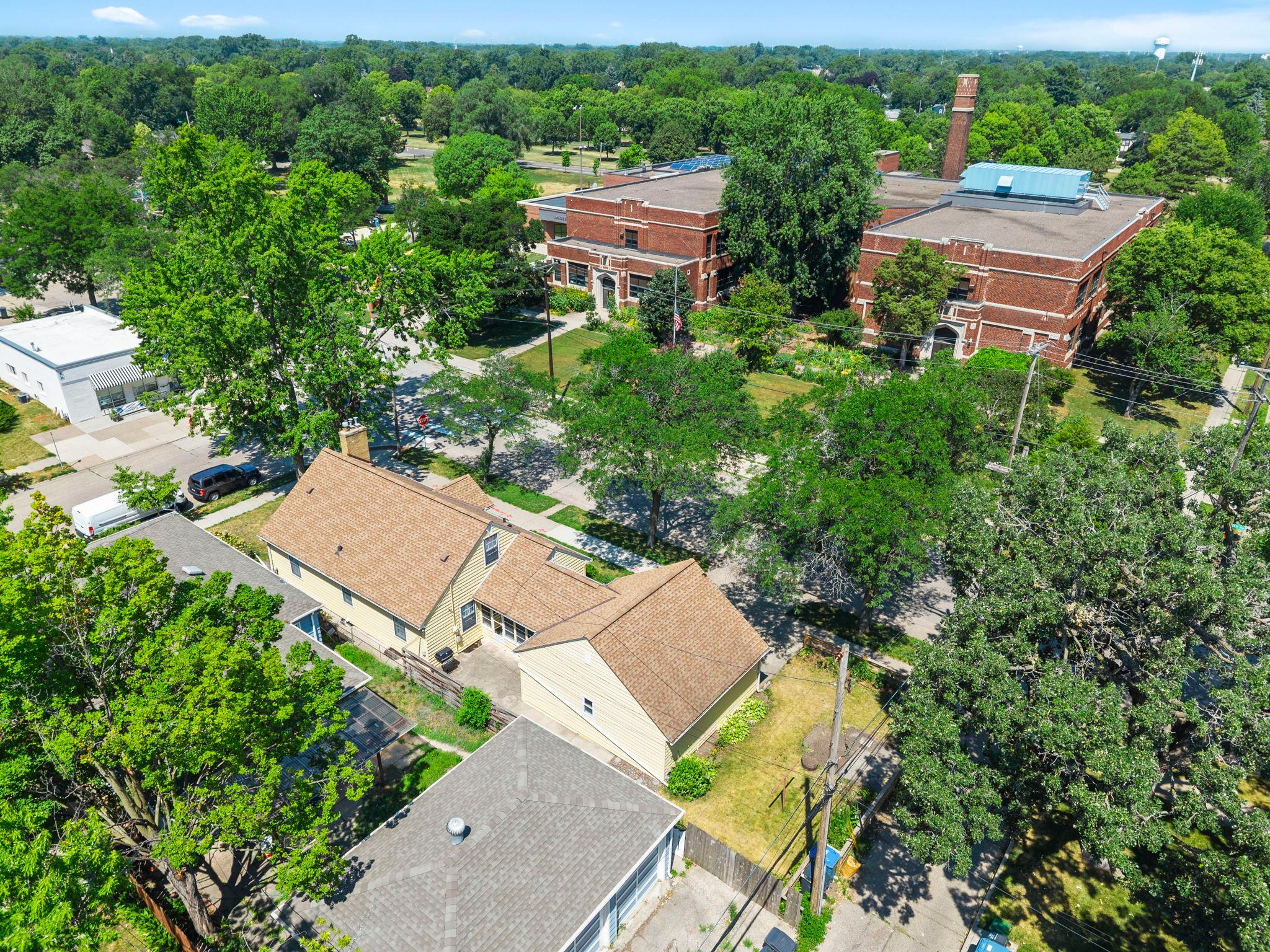 View of Residential at 4366 Thomas Avenue, Minneapolis MN 55412, Minneapolis (57 of 88) - Mike Wilen | Minnesota Team Real Estate