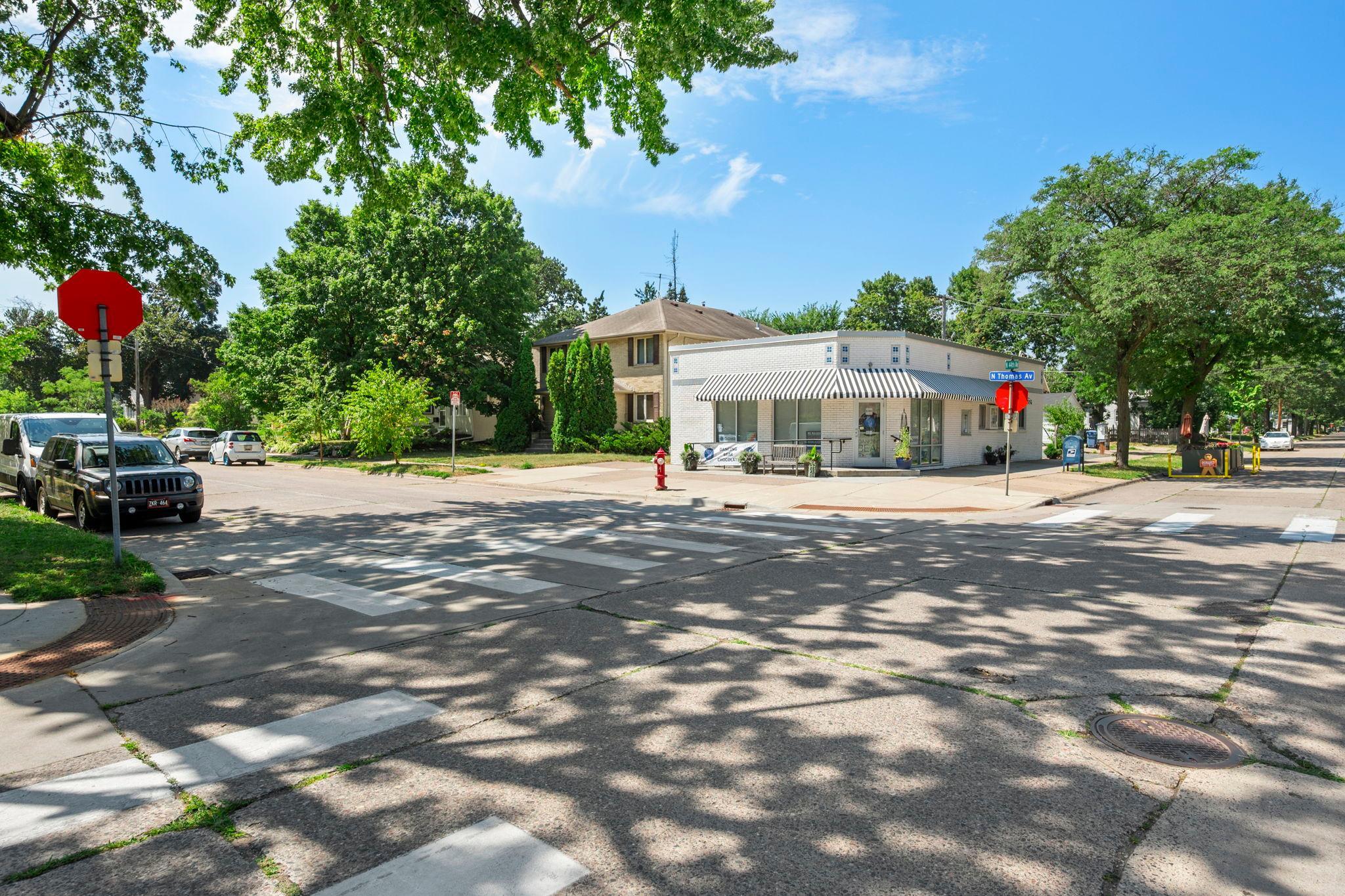 View of Residential at 4366 Thomas Avenue, Minneapolis MN 55412, Minneapolis (68 of 88) - Mike Wilen | Minnesota Team Real Estate