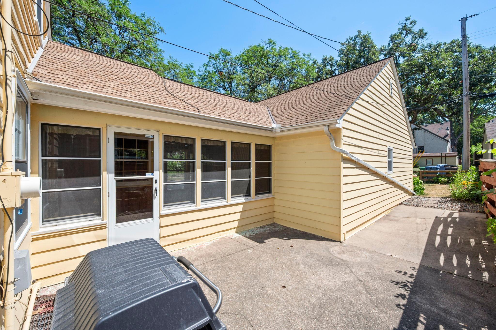 View of Residential at 4366 Thomas Avenue, Minneapolis MN 55412, Minneapolis (42 of 88) - Mike Wilen | Minnesota Team Real Estate