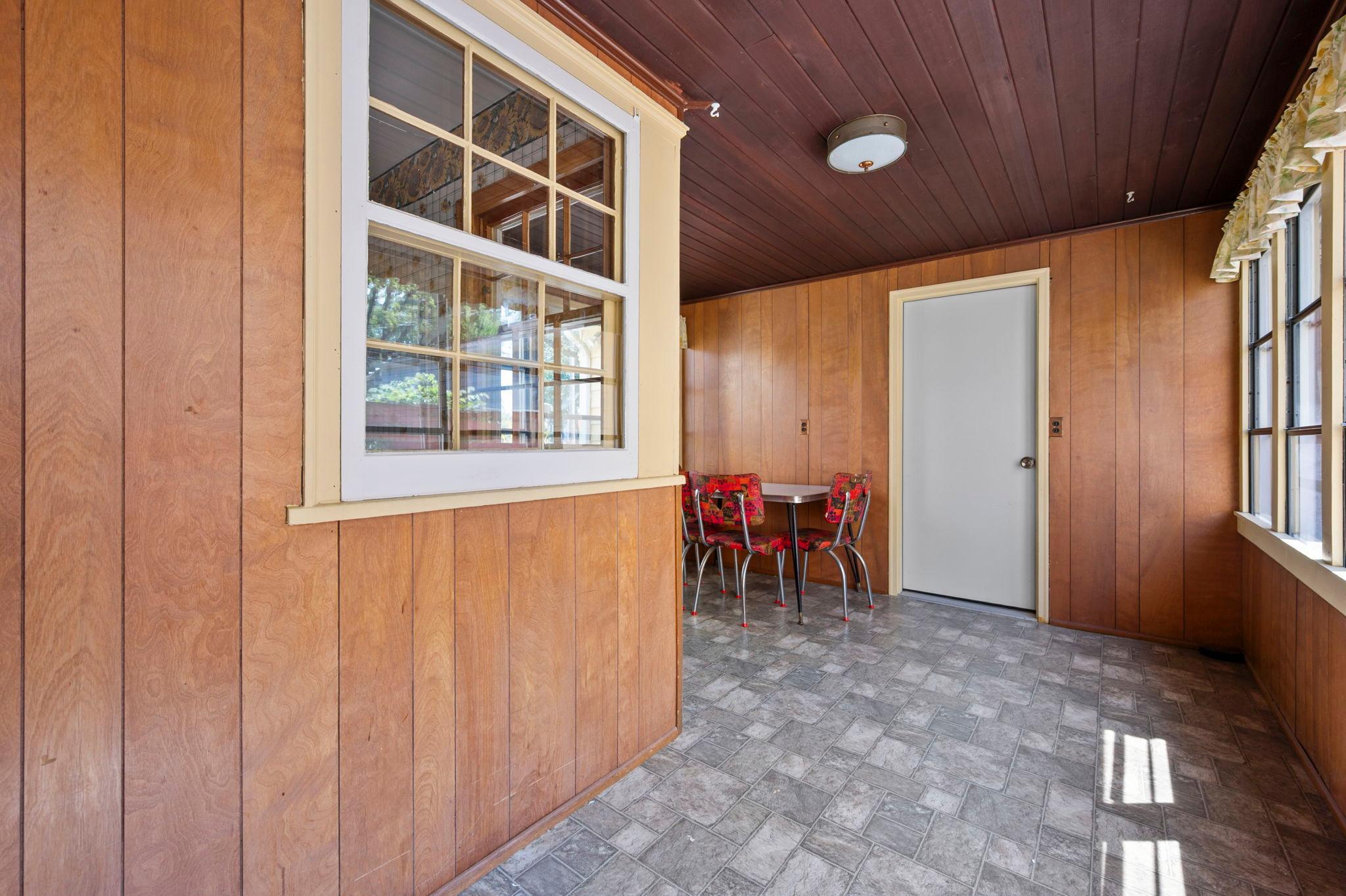 View of Residential at 4366 Thomas Avenue, Minneapolis MN 55412, Minneapolis (52 of 88) - Mike Wilen | Minnesota Team Real Estate
