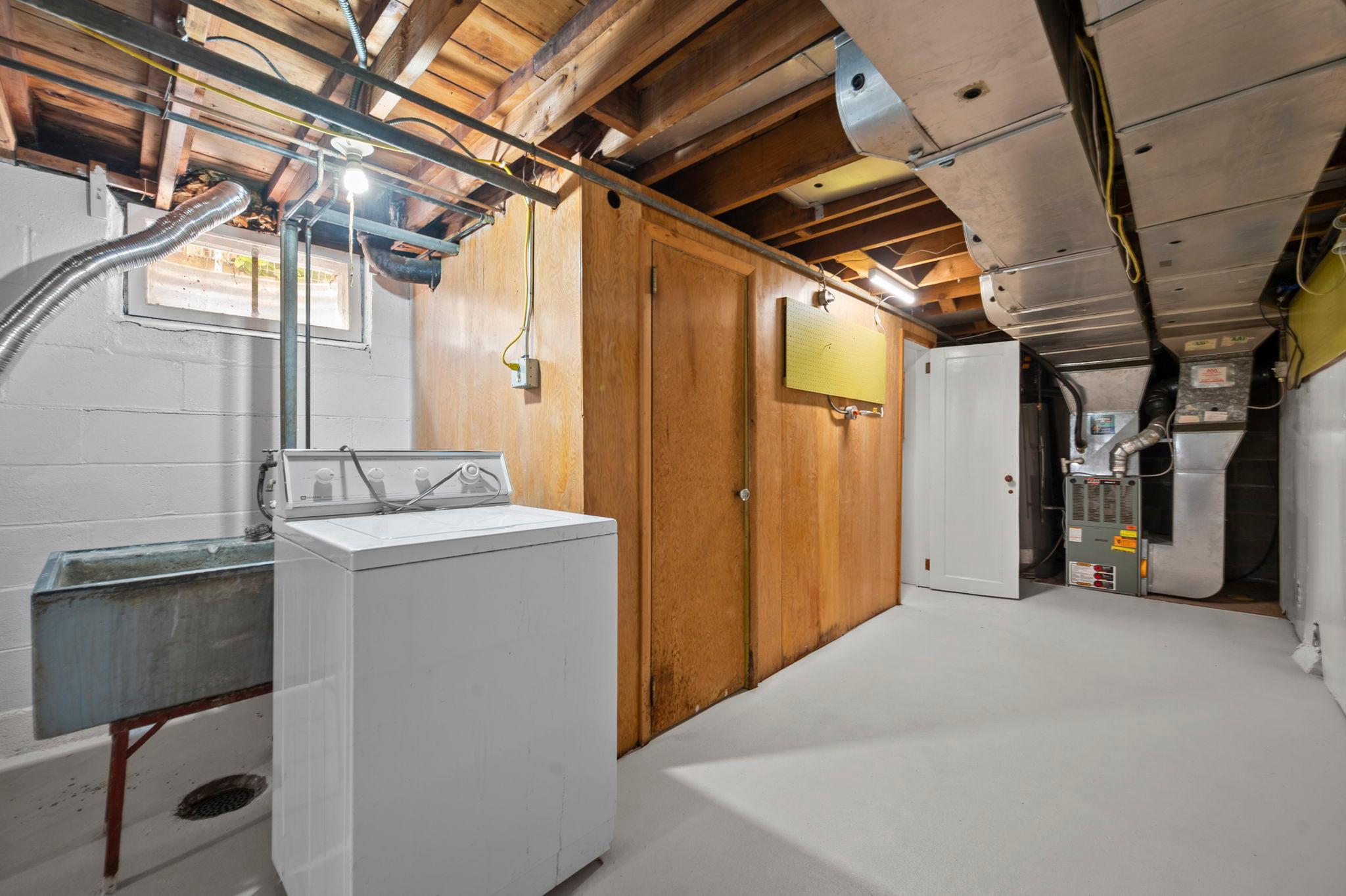 View of Residential at 4366 Thomas Avenue, Minneapolis MN 55412, Minneapolis (50 of 88) - Mike Wilen | Minnesota Team Real Estate