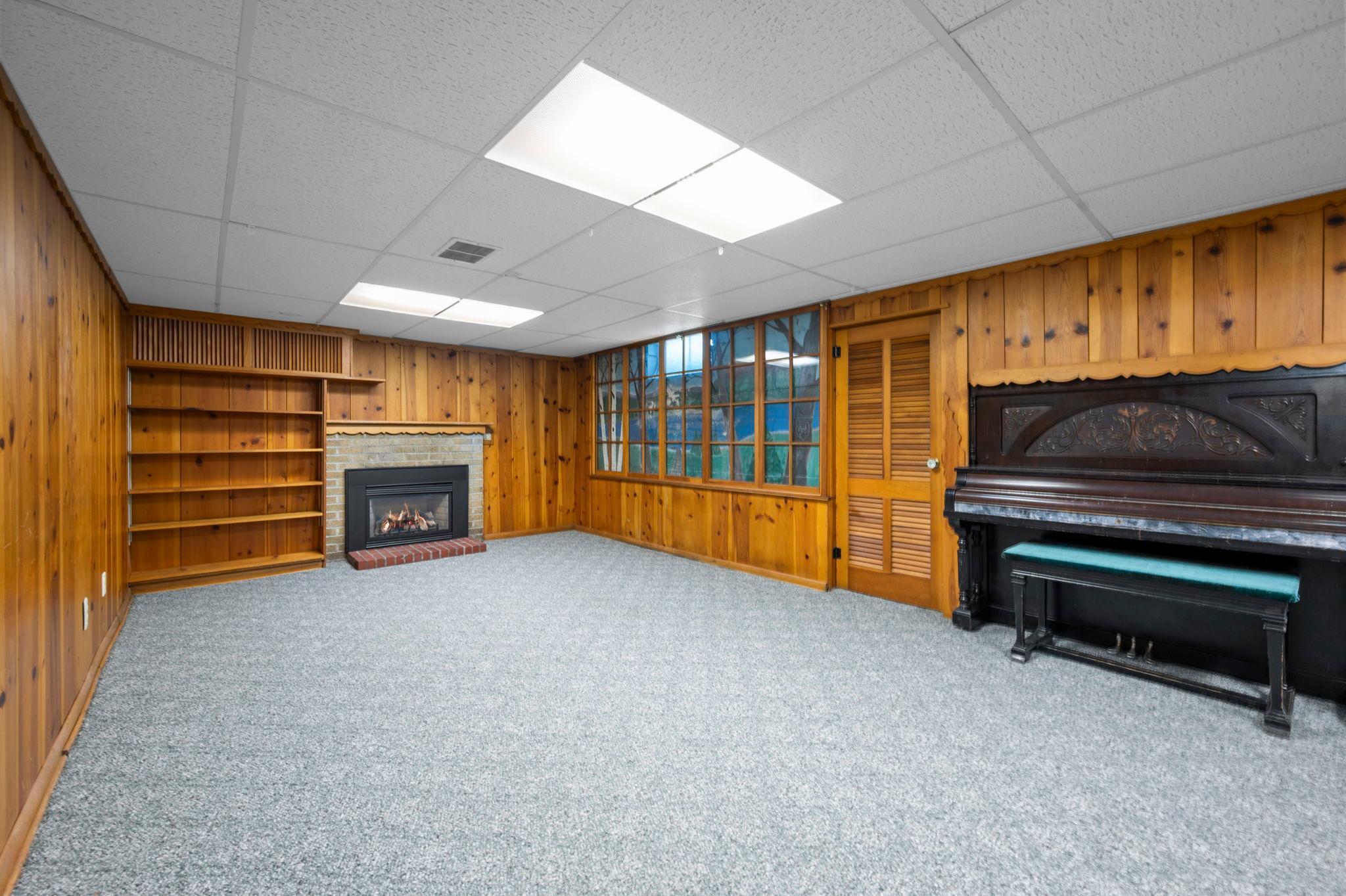 View of Residential at 4366 Thomas Avenue, Minneapolis MN 55412, Minneapolis (35 of 88) - Mike Wilen | Minnesota Team Real Estate