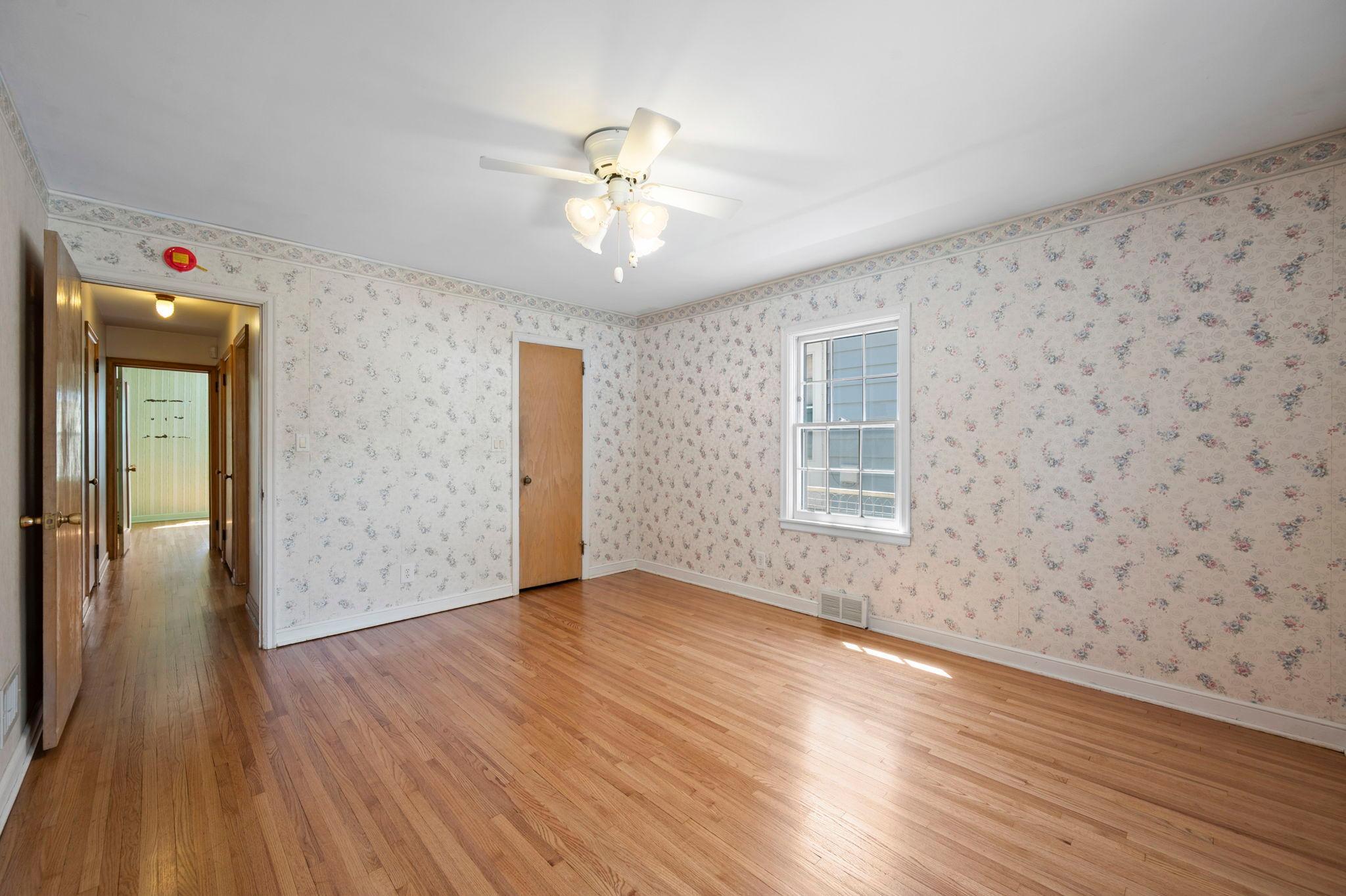 View of Residential at 4366 Thomas Avenue, Minneapolis MN 55412, Minneapolis (20 of 88) - Mike Wilen | Minnesota Team Real Estate