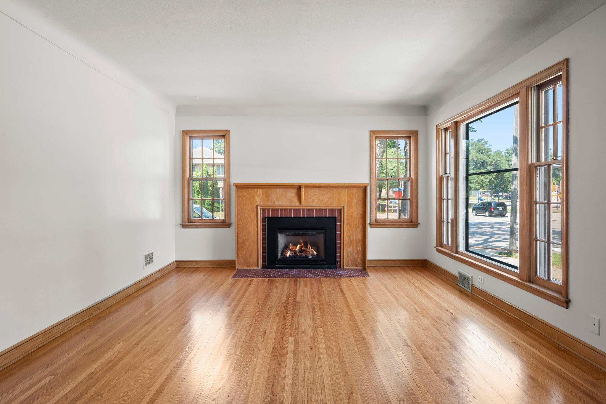 View of Residential at 4366 Thomas Avenue, Minneapolis MN 55412, Minneapolis (7 of 88) - Mike Wilen | Minnesota Team Real Estate