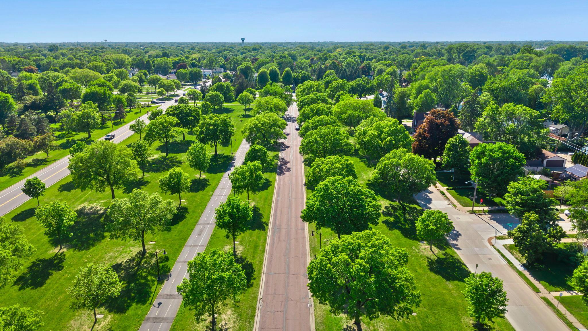 View of Residential at 4366 Thomas Avenue, Minneapolis MN 55412, Minneapolis (85 of 88) - Mike Wilen | Minnesota Team Real Estate