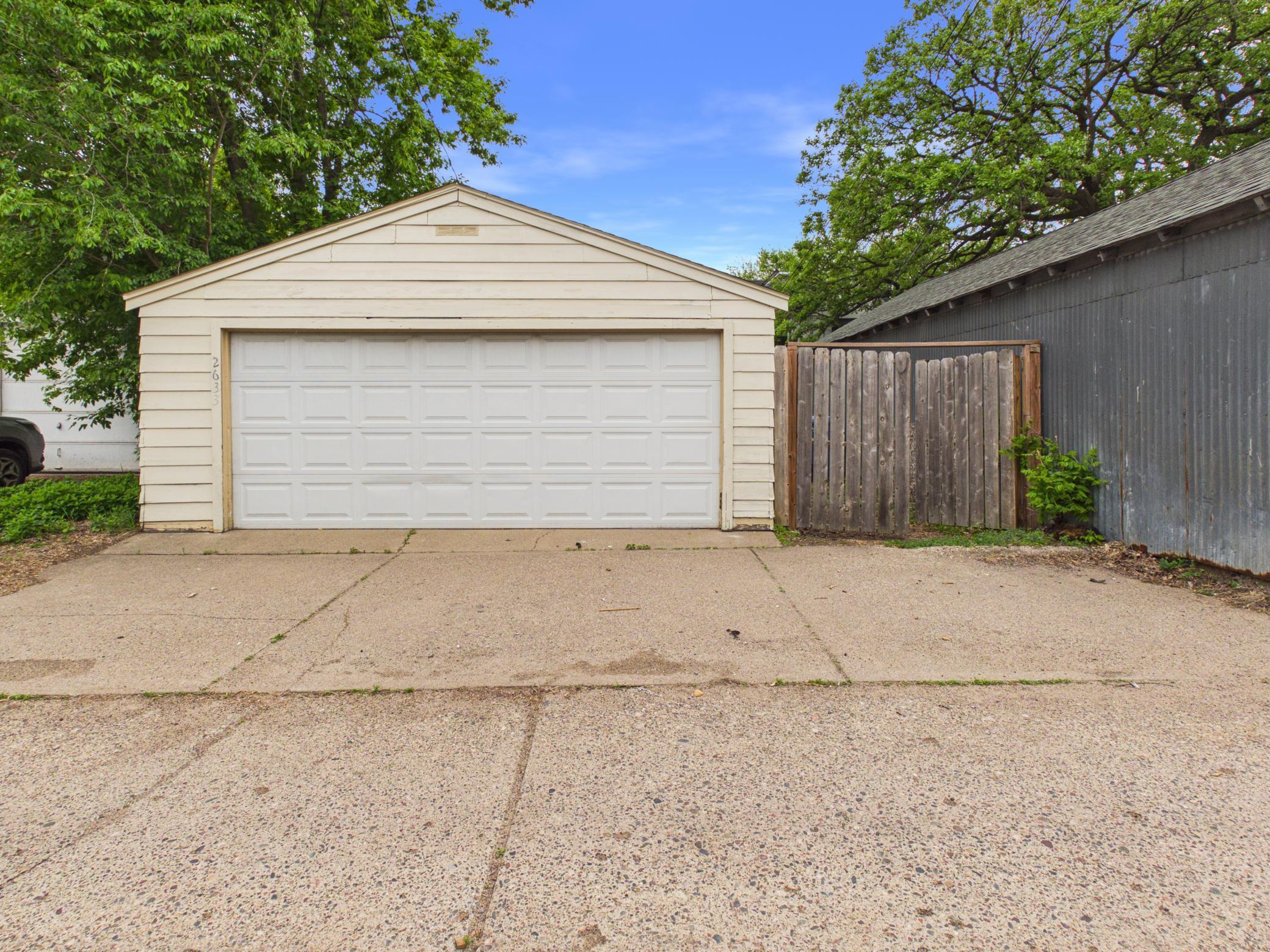 View of Residential Income at 2633 Taylor Street, Minneapolis MN 55418, Minneapolis (41 of 42) - Mike Wilen | Minnesota Team Real Estate