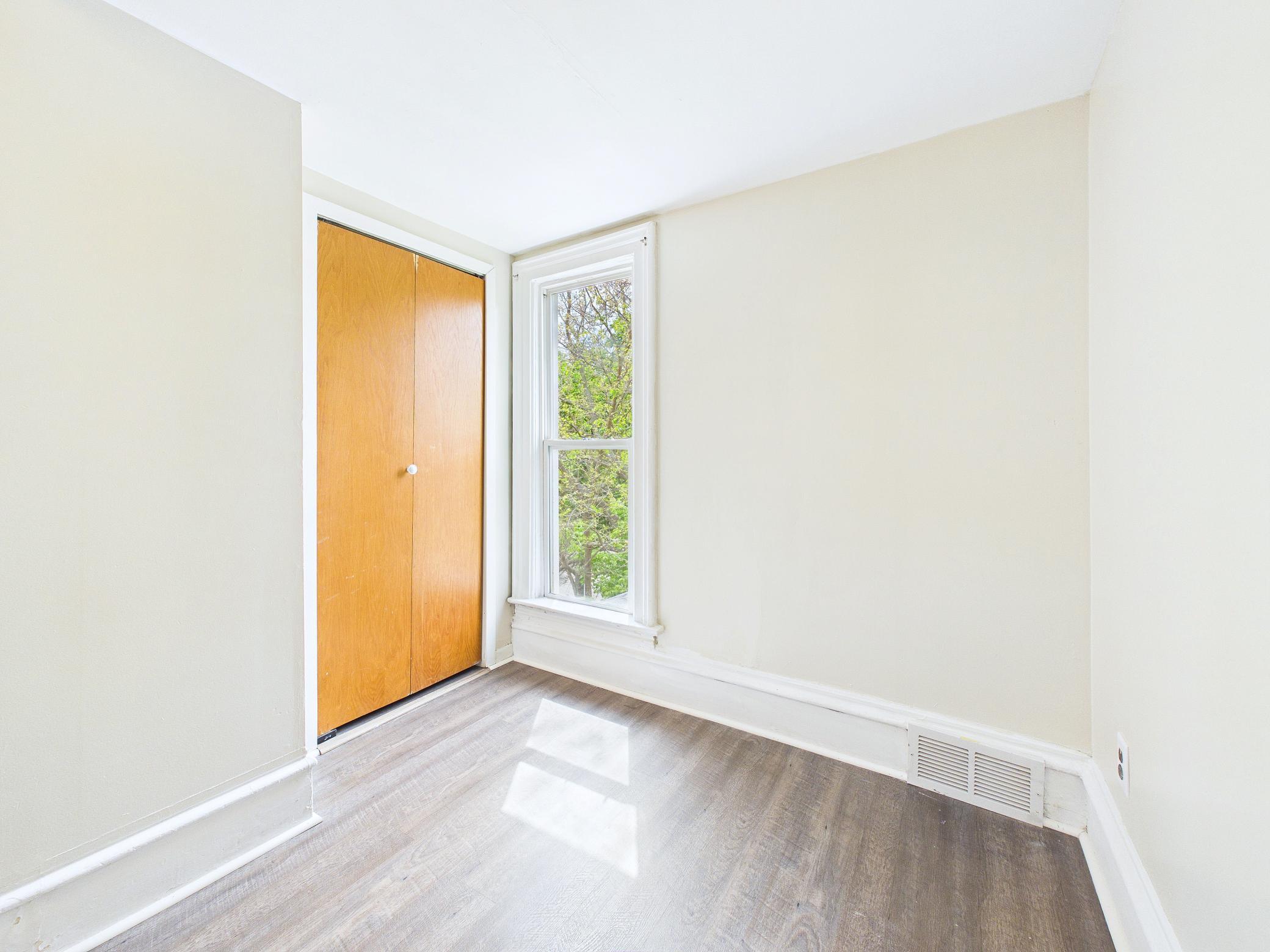 View of Residential Income at 2633 Taylor Street, Minneapolis MN 55418, Minneapolis (27 of 42) - Mike Wilen | Minnesota Team Real Estate
