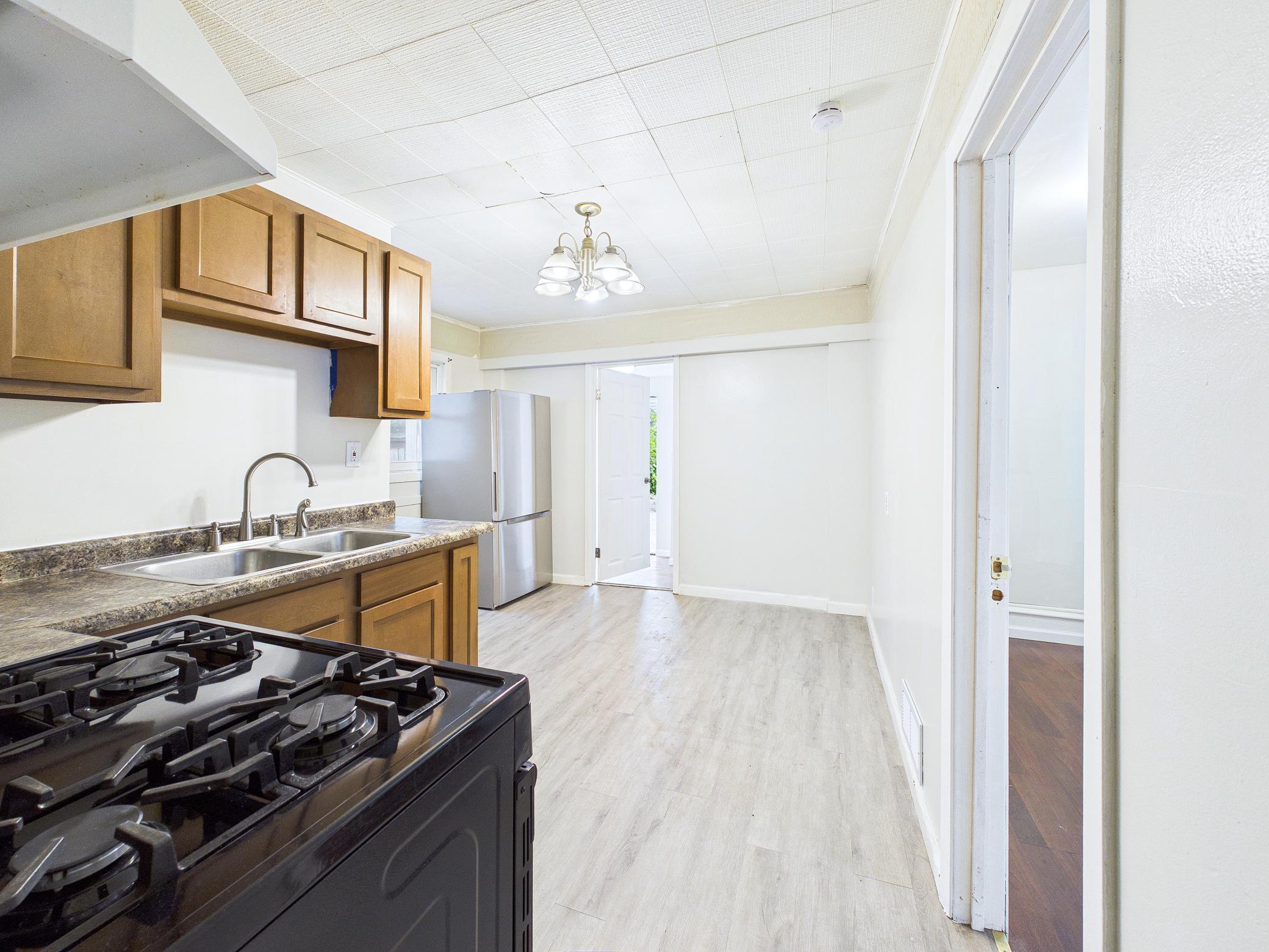 View of Residential Income at 2633 Taylor Street, Minneapolis MN 55418, Minneapolis (23 of 42) - Mike Wilen | Minnesota Team Real Estate