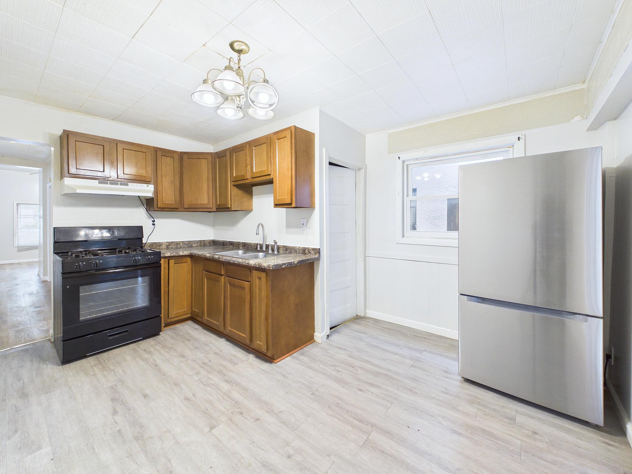 View of Residential Income at 2633 Taylor Street, Minneapolis MN 55418, Minneapolis (16 of 42) - Mike Wilen | Minnesota Team Real Estate