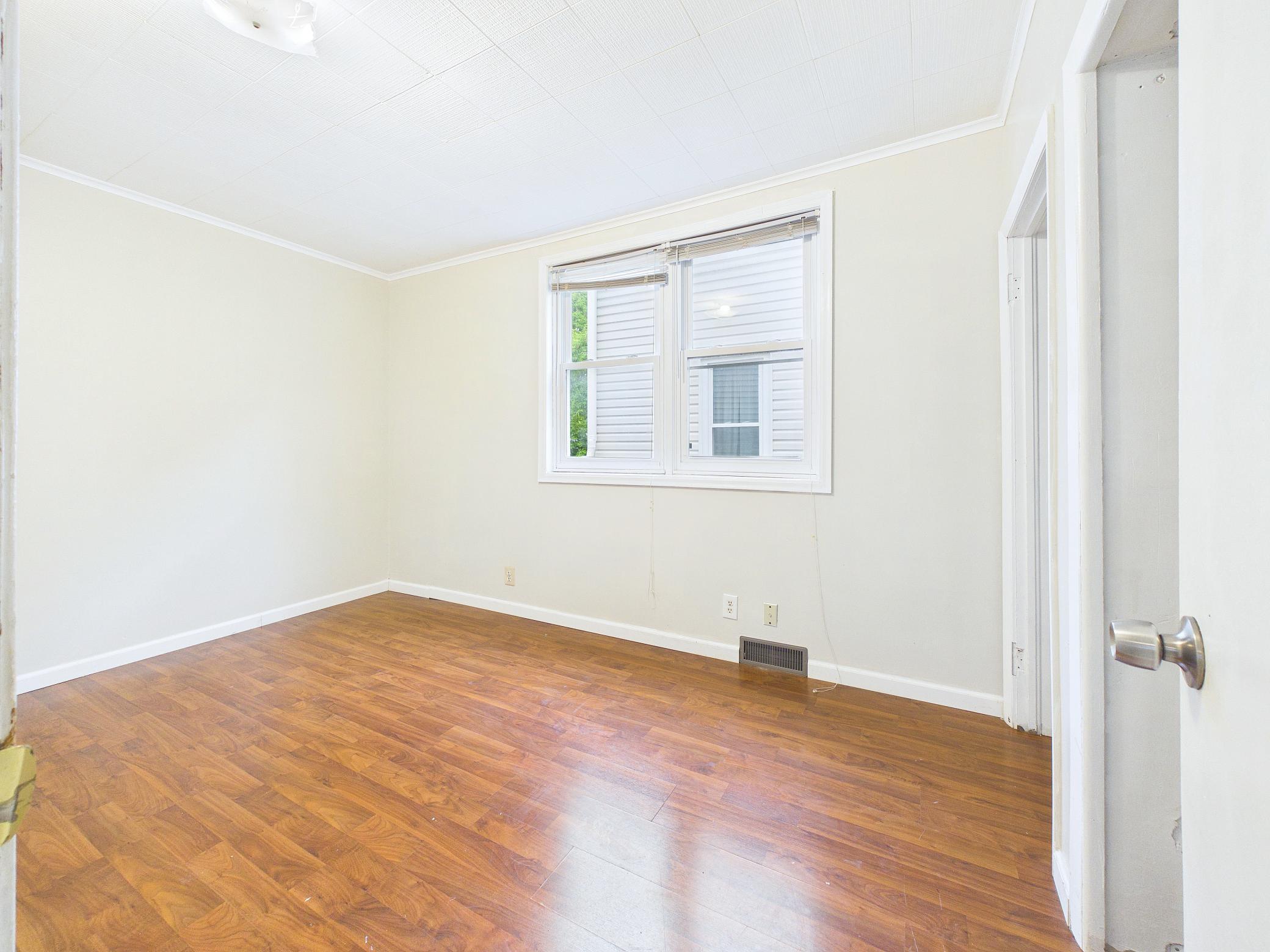 View of Residential Income at 2633 Taylor Street, Minneapolis MN 55418, Minneapolis (14 of 42) - Mike Wilen | Minnesota Team Real Estate