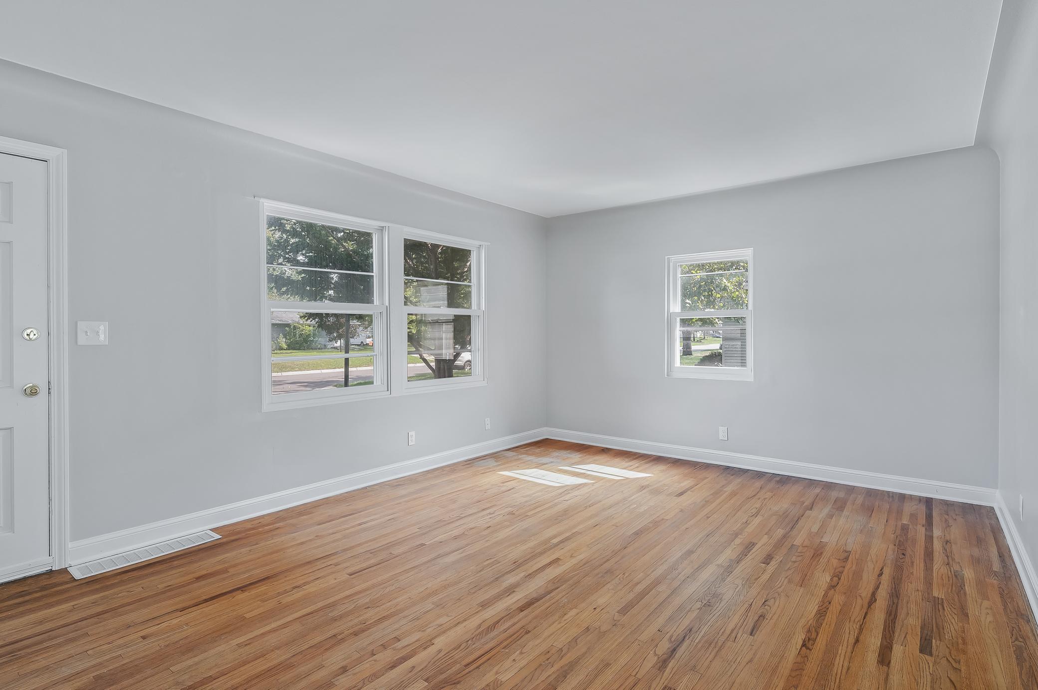 View of Residential at 6107 Bryant Avenue, Brooklyn Center MN 55430, Brooklyn Center (6 of 31) - Mike Wilen | Minnesota Team Real Estate