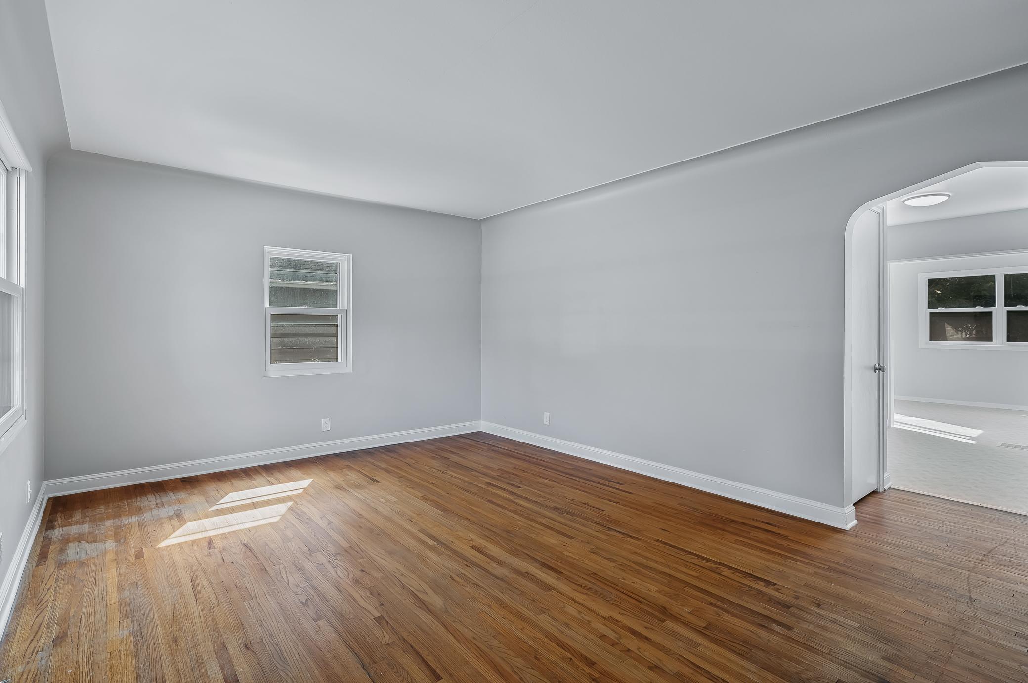 View of Residential at 6107 Bryant Avenue, Brooklyn Center MN 55430, Brooklyn Center (5 of 31) - Mike Wilen | Minnesota Team Real Estate