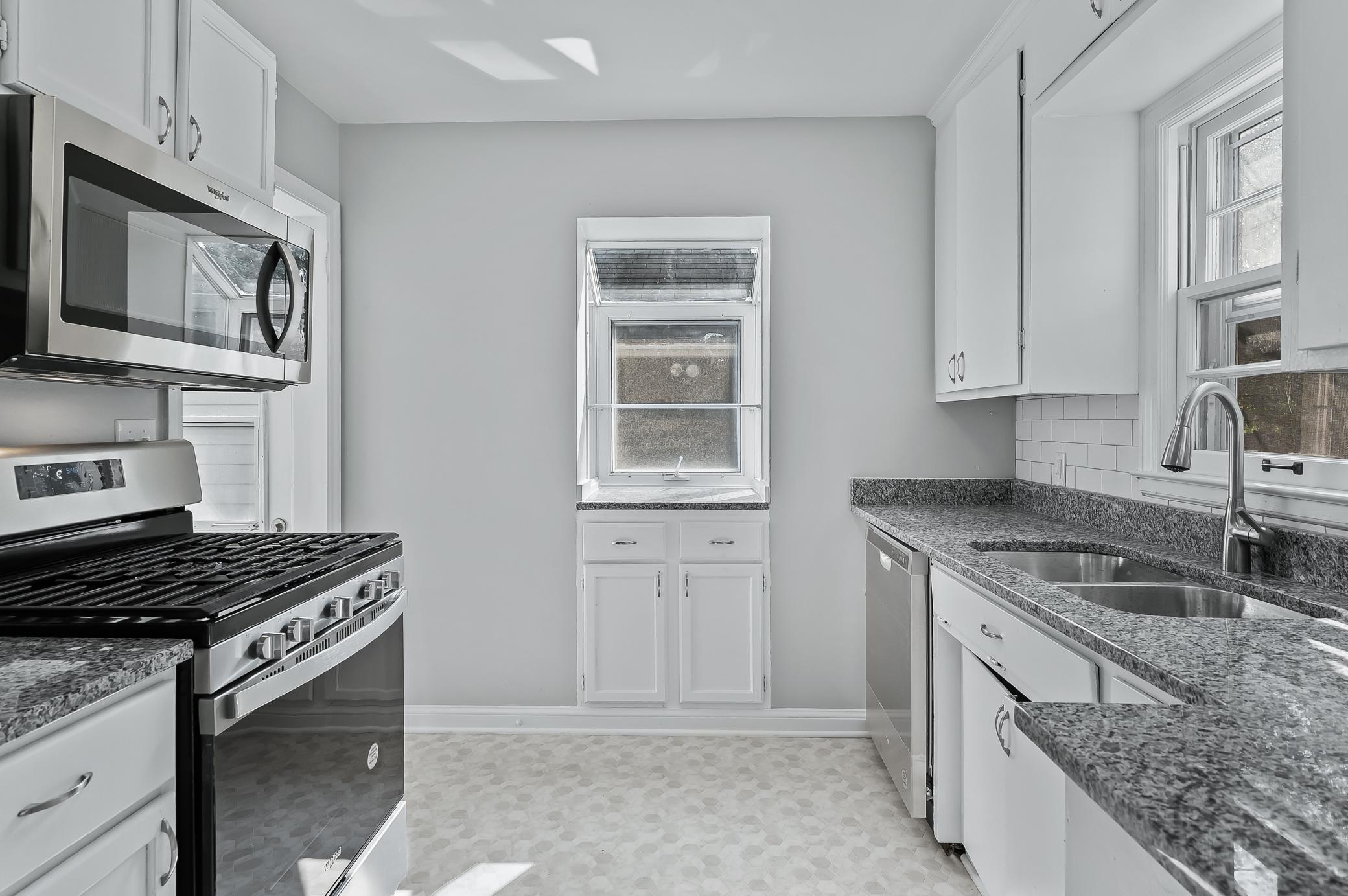 View of Residential at 6107 Bryant Avenue, Brooklyn Center MN 55430, Brooklyn Center (9 of 31) - Mike Wilen | Minnesota Team Real Estate