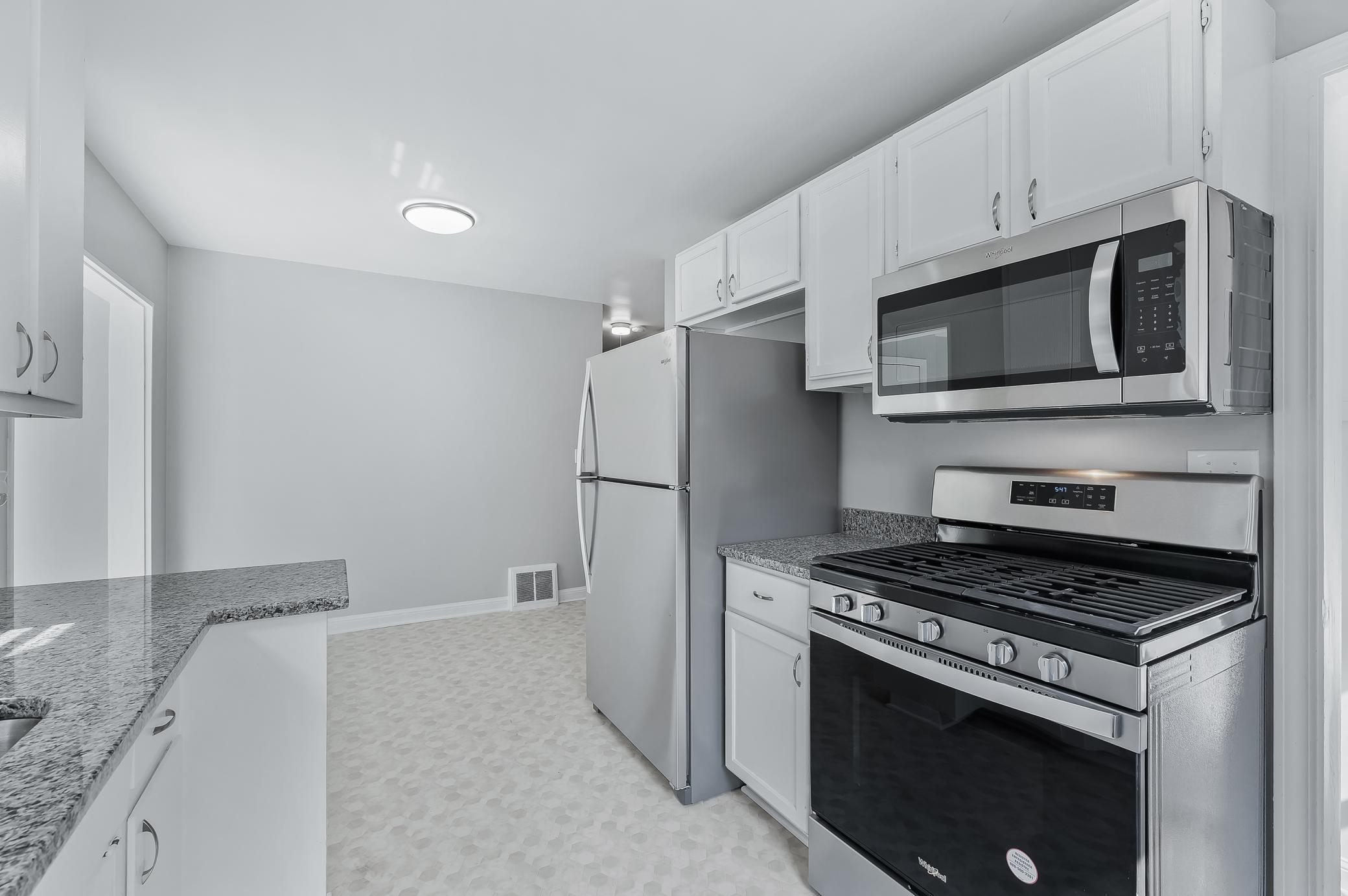 View of Residential at 6107 Bryant Avenue, Brooklyn Center MN 55430, Brooklyn Center (11 of 31) - Mike Wilen | Minnesota Team Real Estate
