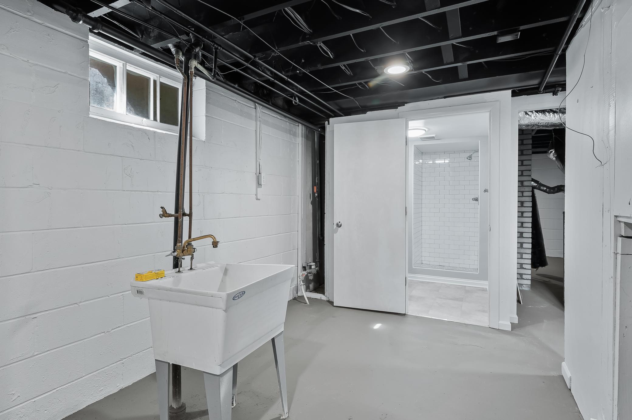 View of Residential at 6107 Bryant Avenue, Brooklyn Center MN 55430, Brooklyn Center (26 of 31) - Mike Wilen | Minnesota Team Real Estate