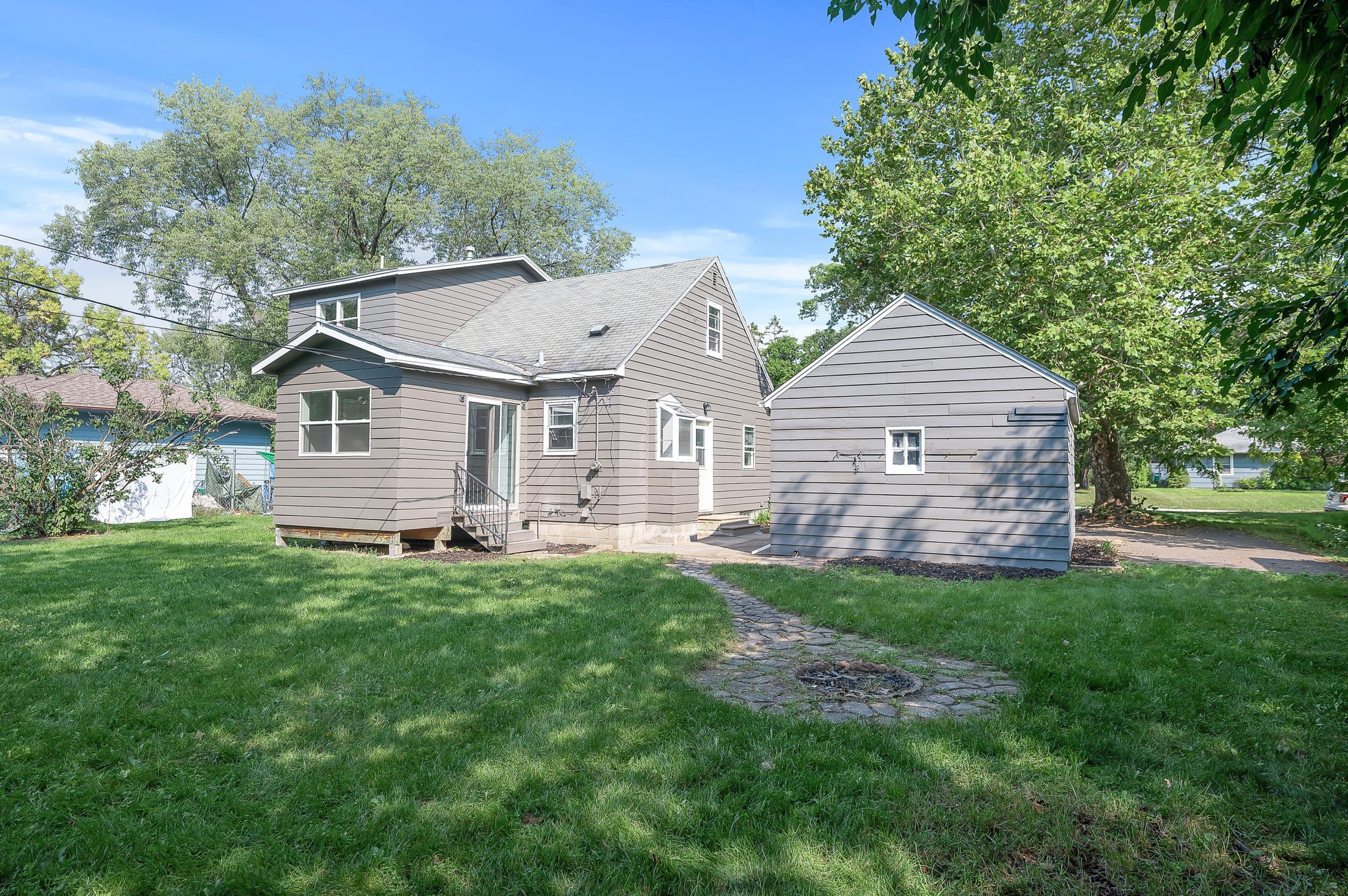 View of Residential at 6107 Bryant Avenue, Brooklyn Center MN 55430, Brooklyn Center (28 of 31) - Mike Wilen | Minnesota Team Real Estate