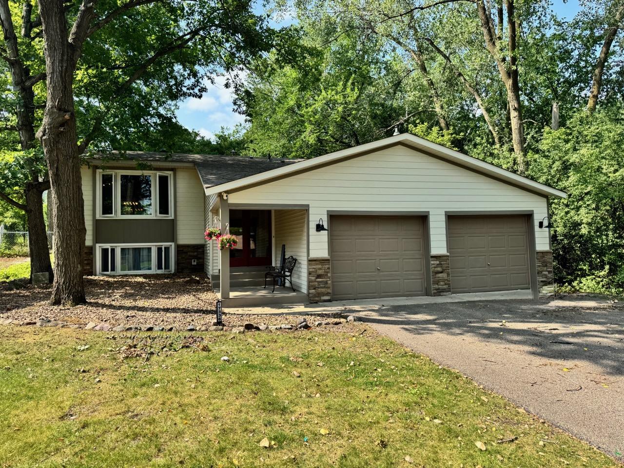 View of Residential at 17336 Jersey Way, Lakeville MN 55044, Lakeville (2 of 39) - Mike Wilen | Minnesota Team Real Estate