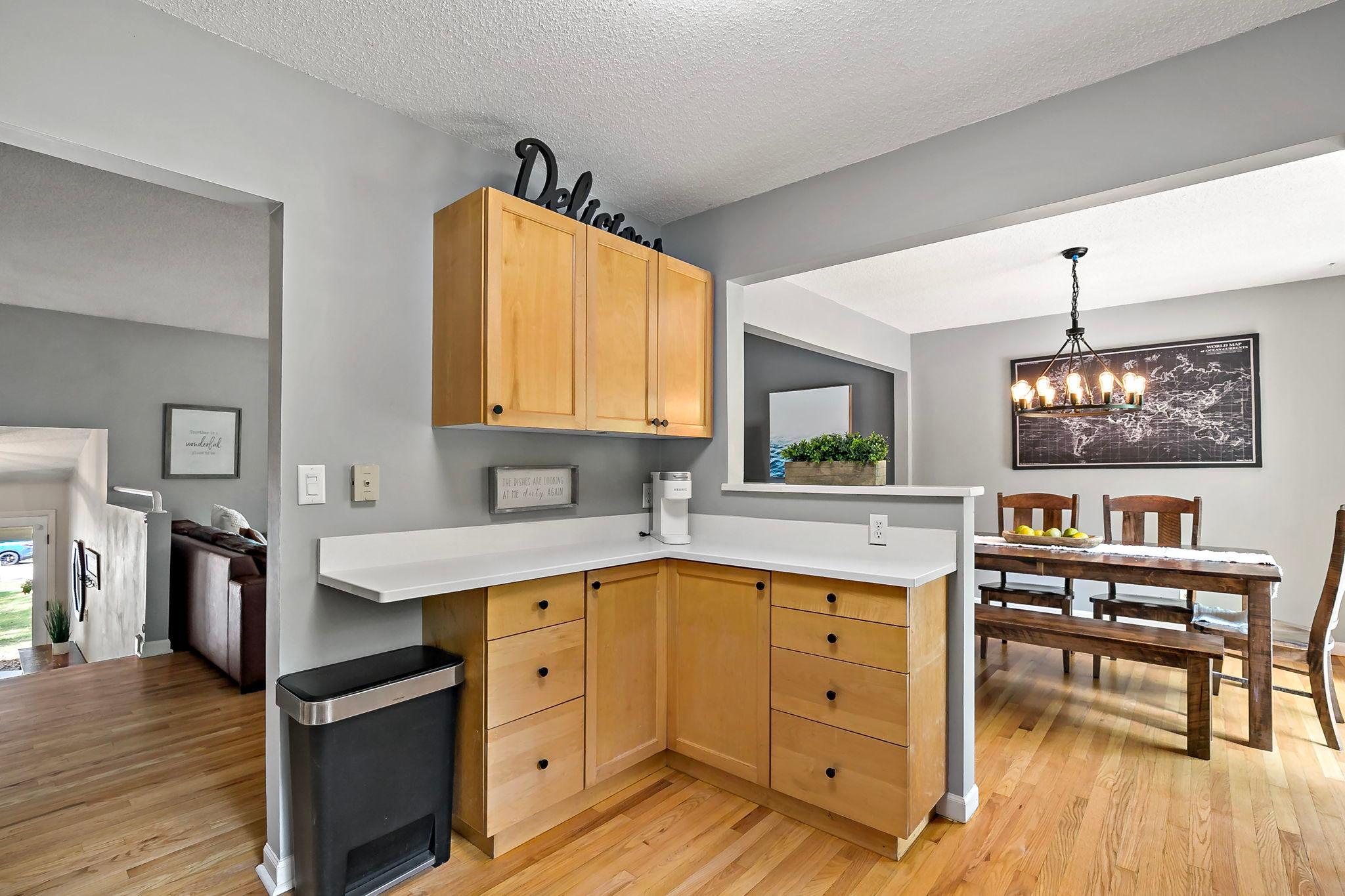 View of Residential at 17336 Jersey Way, Lakeville MN 55044, Lakeville (6 of 39) - Mike Wilen | Minnesota Team Real Estate