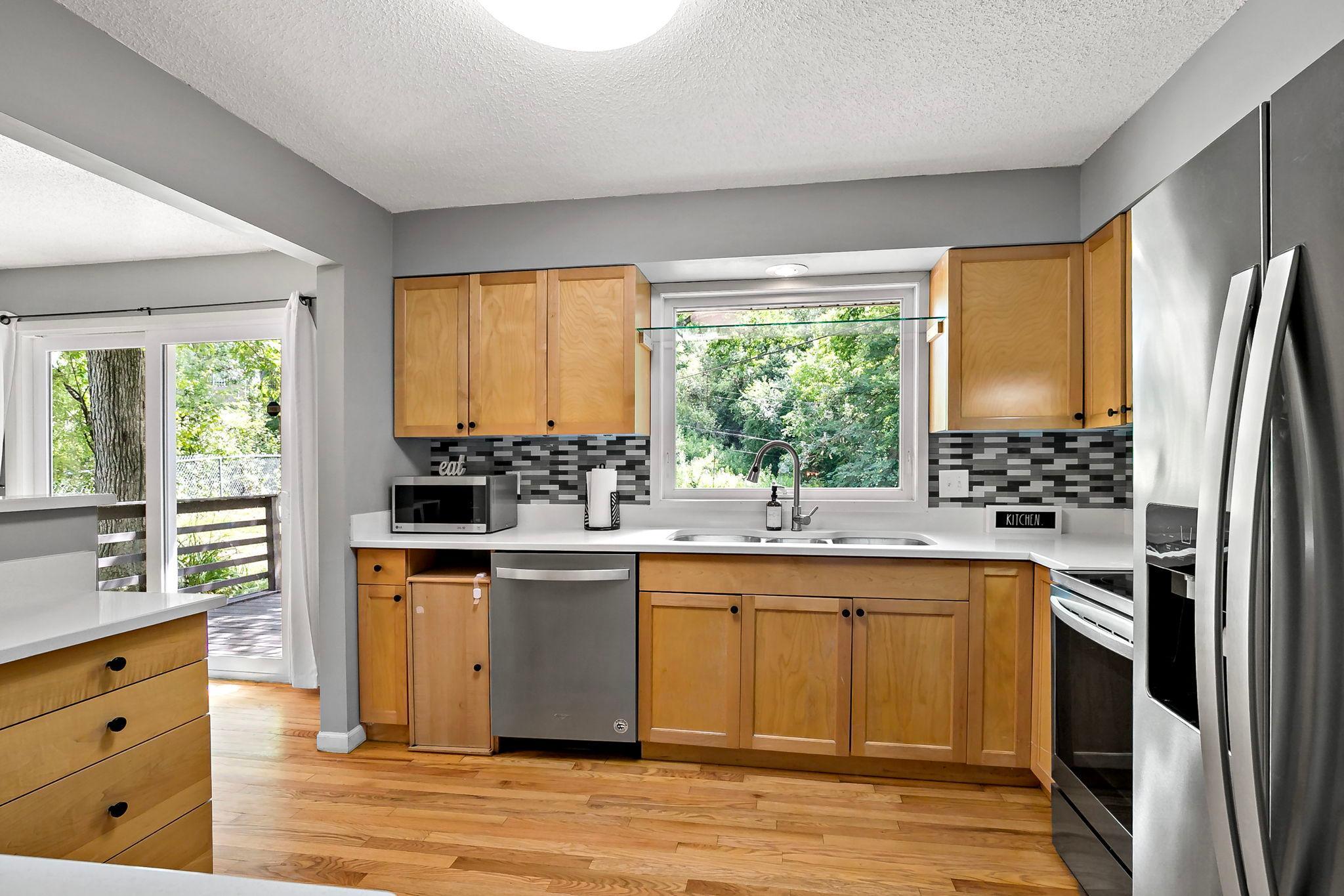 View of Residential at 17336 Jersey Way, Lakeville MN 55044, Lakeville (5 of 39) - Mike Wilen | Minnesota Team Real Estate