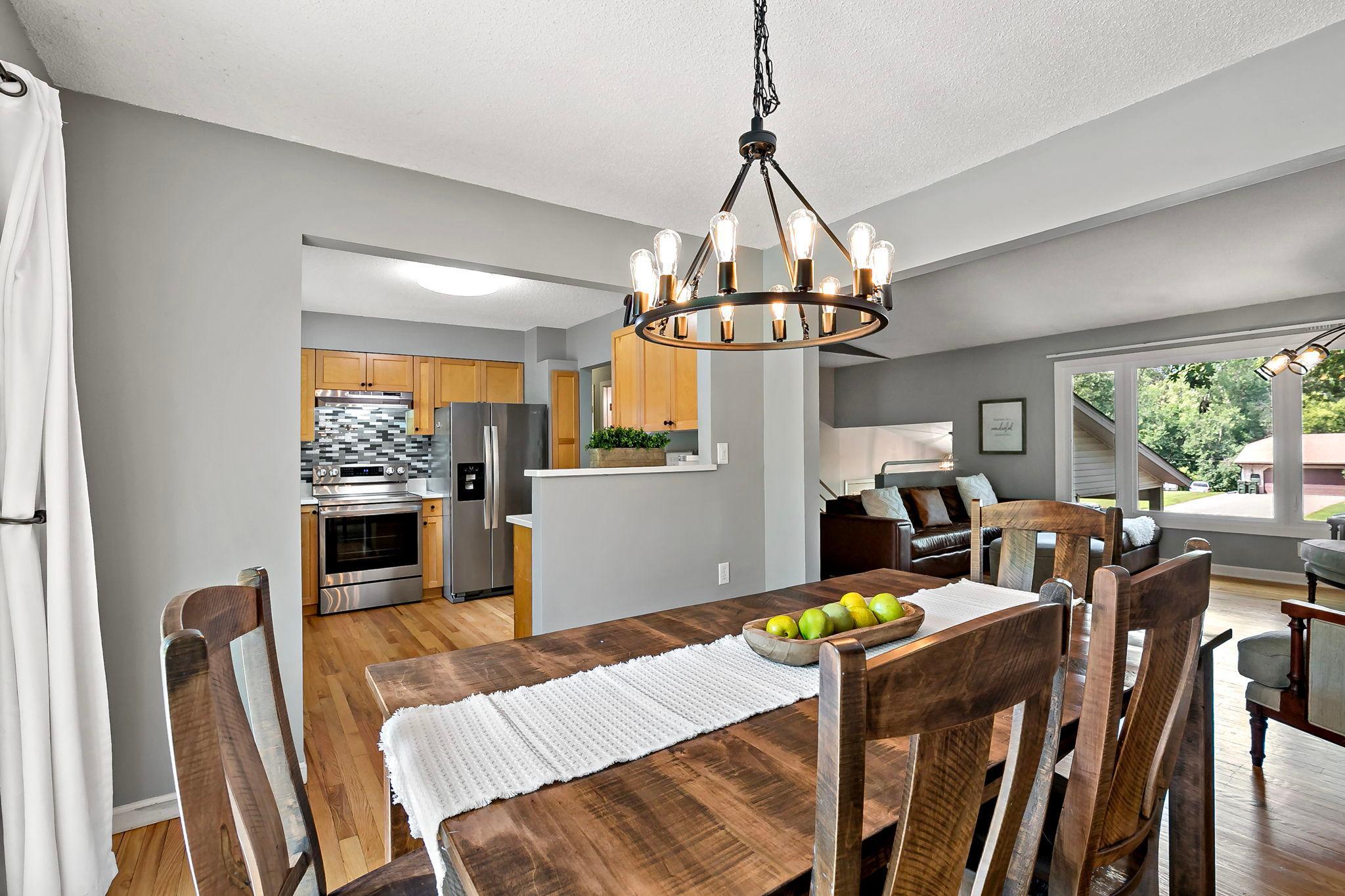 View of Residential at 17336 Jersey Way, Lakeville MN 55044, Lakeville (3 of 39) - Mike Wilen | Minnesota Team Real Estate