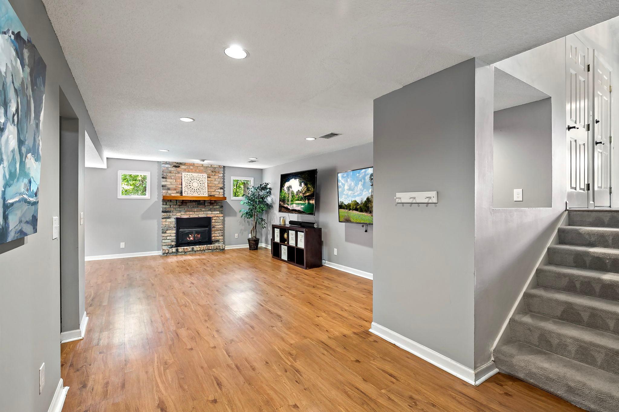 View of Residential at 17336 Jersey Way, Lakeville MN 55044, Lakeville (28 of 39) - Mike Wilen | Minnesota Team Real Estate
