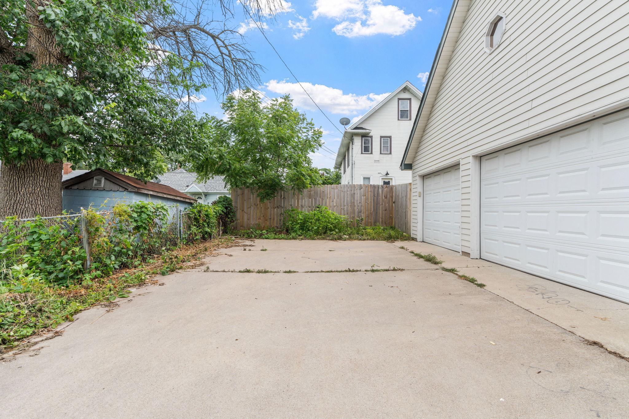 View of Residential Income at 1149 Minnehaha Avenue, Saint Paul MN 55106, Saint Paul (49 of 56) - Mike Wilen | Minnesota Team Real Estate