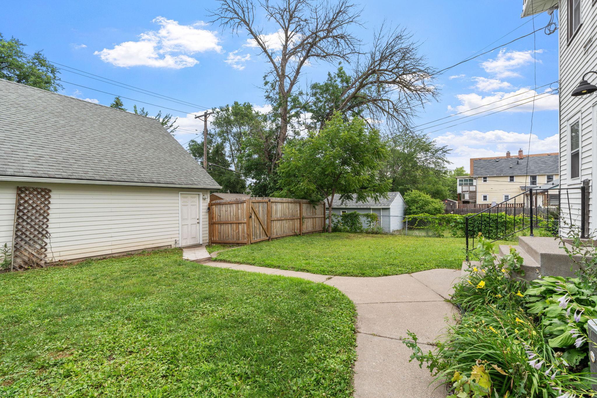 View of Residential Income at 1149 Minnehaha Avenue, Saint Paul MN 55106, Saint Paul (55 of 56) - Mike Wilen | Minnesota Team Real Estate