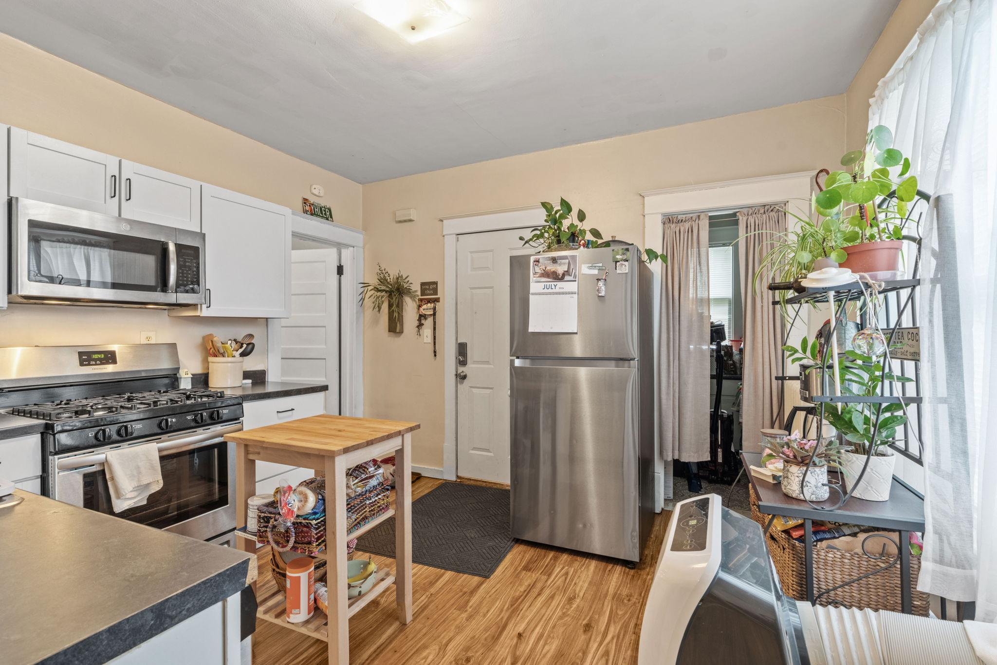 View of Residential Income at 1149 Minnehaha Avenue, Saint Paul MN 55106, Saint Paul (40 of 56) - Mike Wilen | Minnesota Team Real Estate