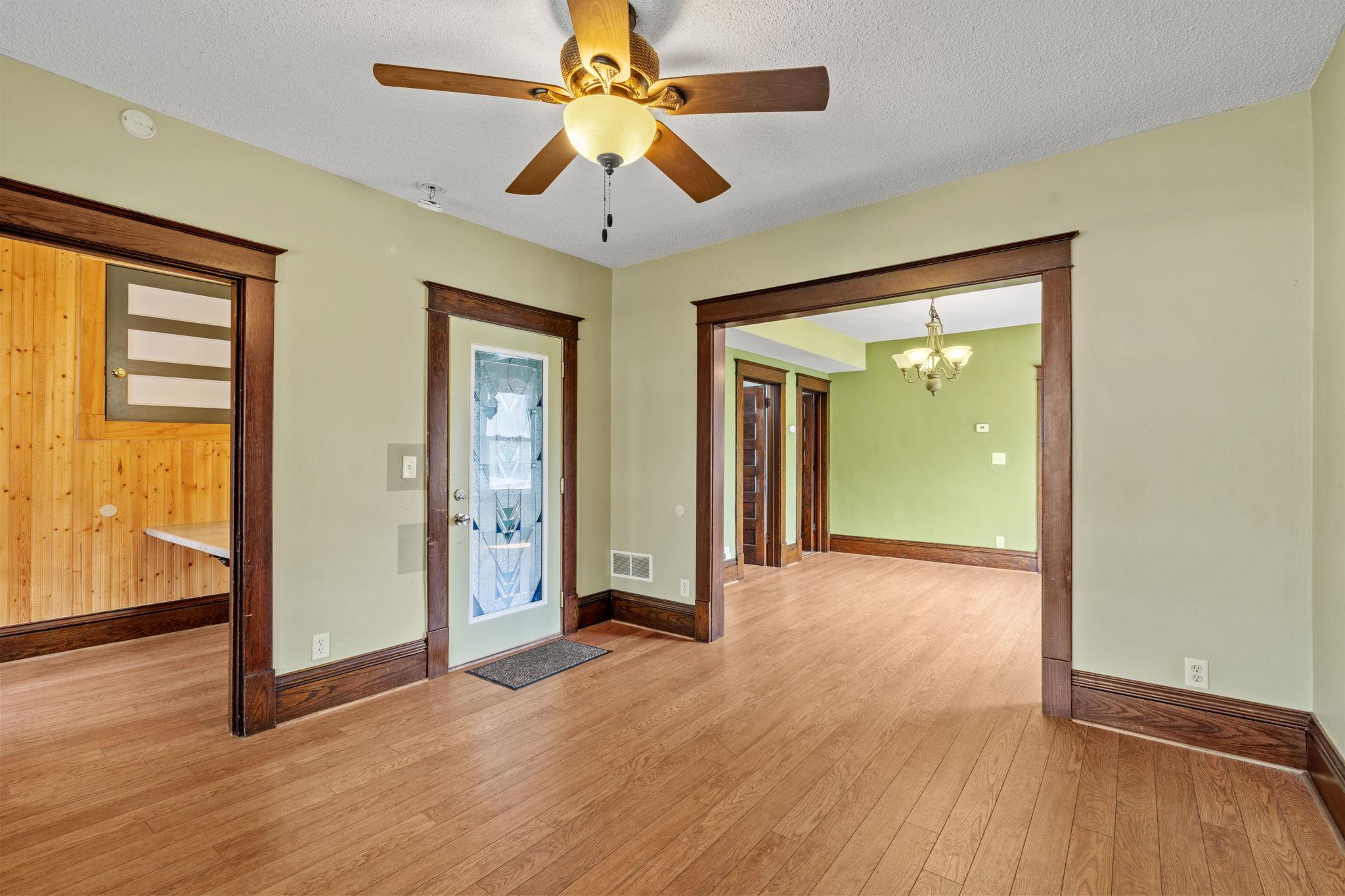 View of Residential Income at 1149 Minnehaha Avenue, Saint Paul MN 55106, Saint Paul (11 of 56) - Mike Wilen | Minnesota Team Real Estate